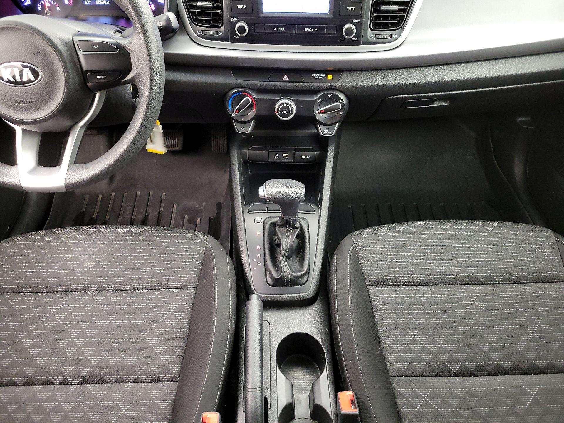 Thumbnail: 2018 Kia Rio - 17