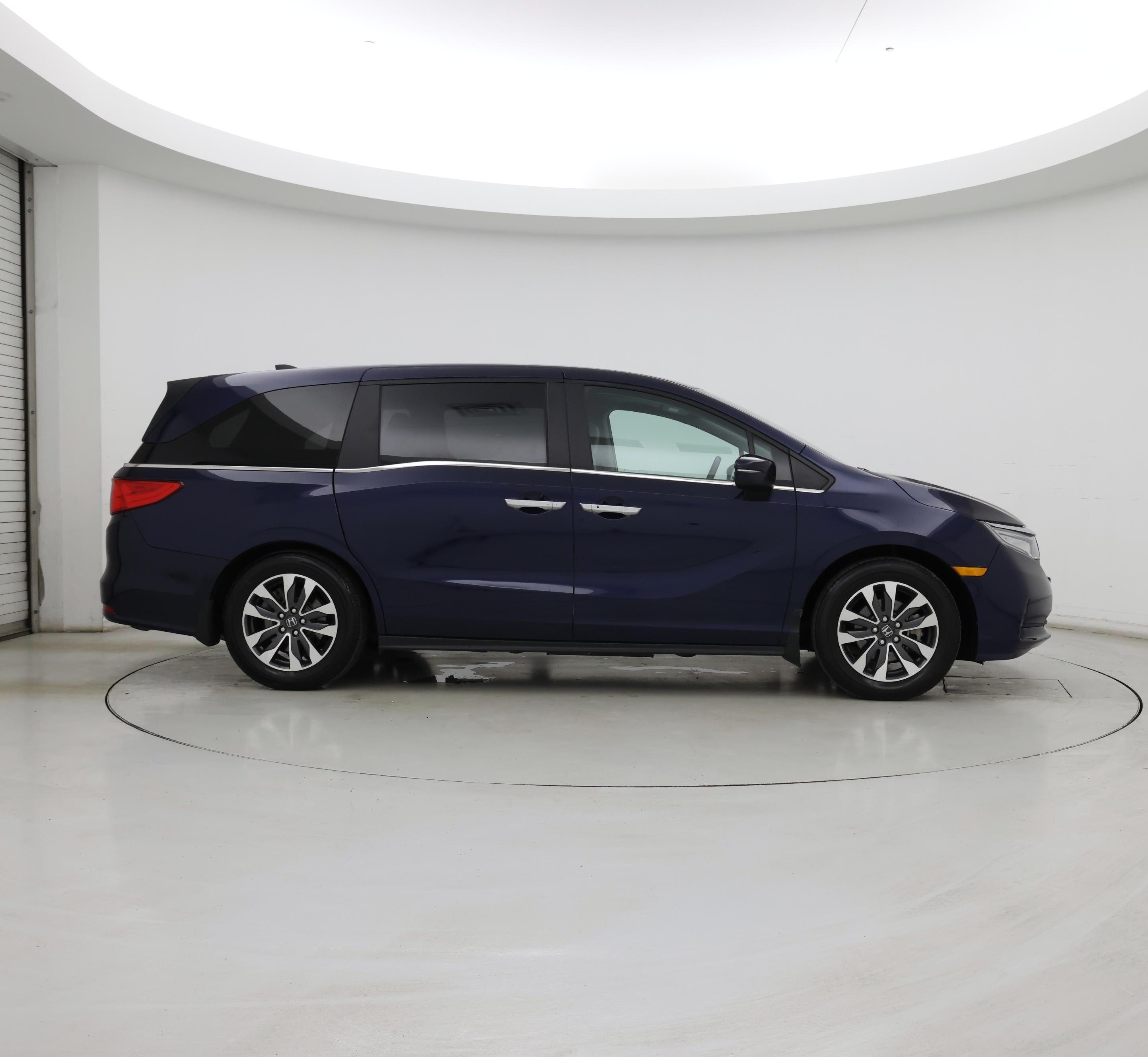 Thumbnail: 2021 Honda Odyssey - 7
