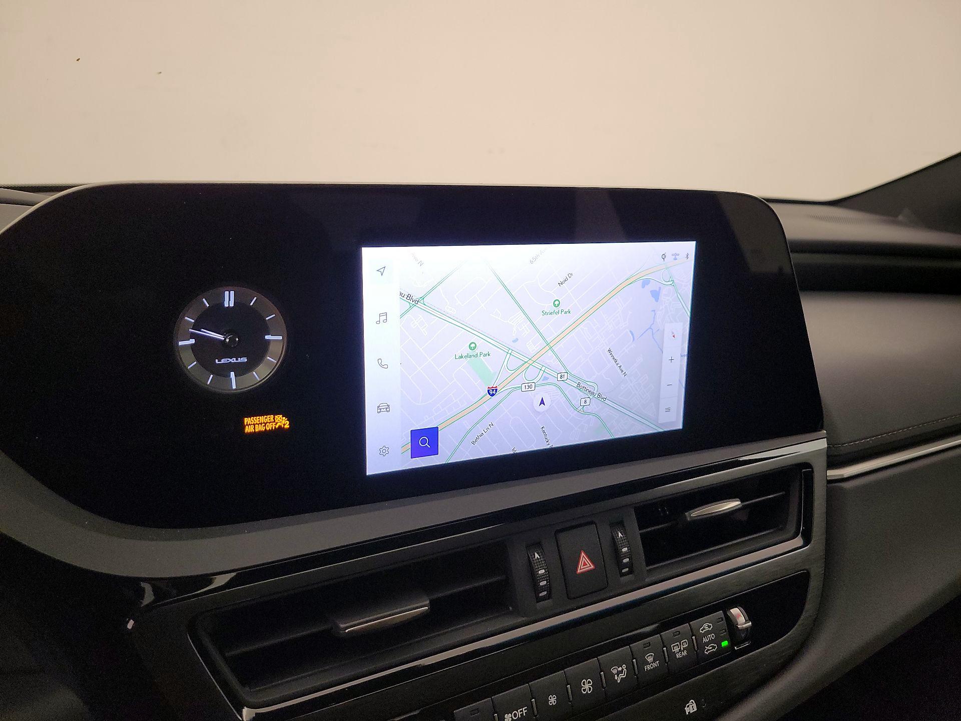 Thumbnail: 2024 Lexus ES - 14