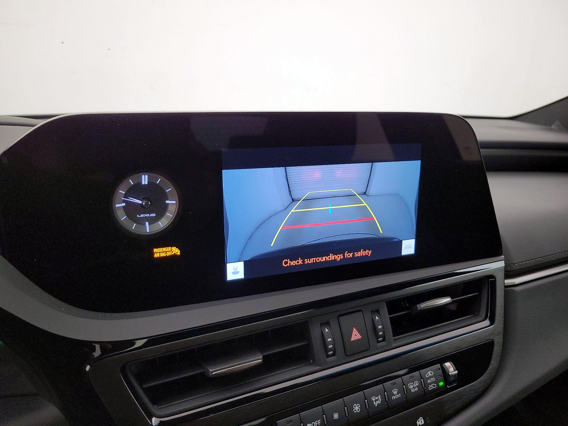 Thumbnail: 2024 Lexus ES - 15