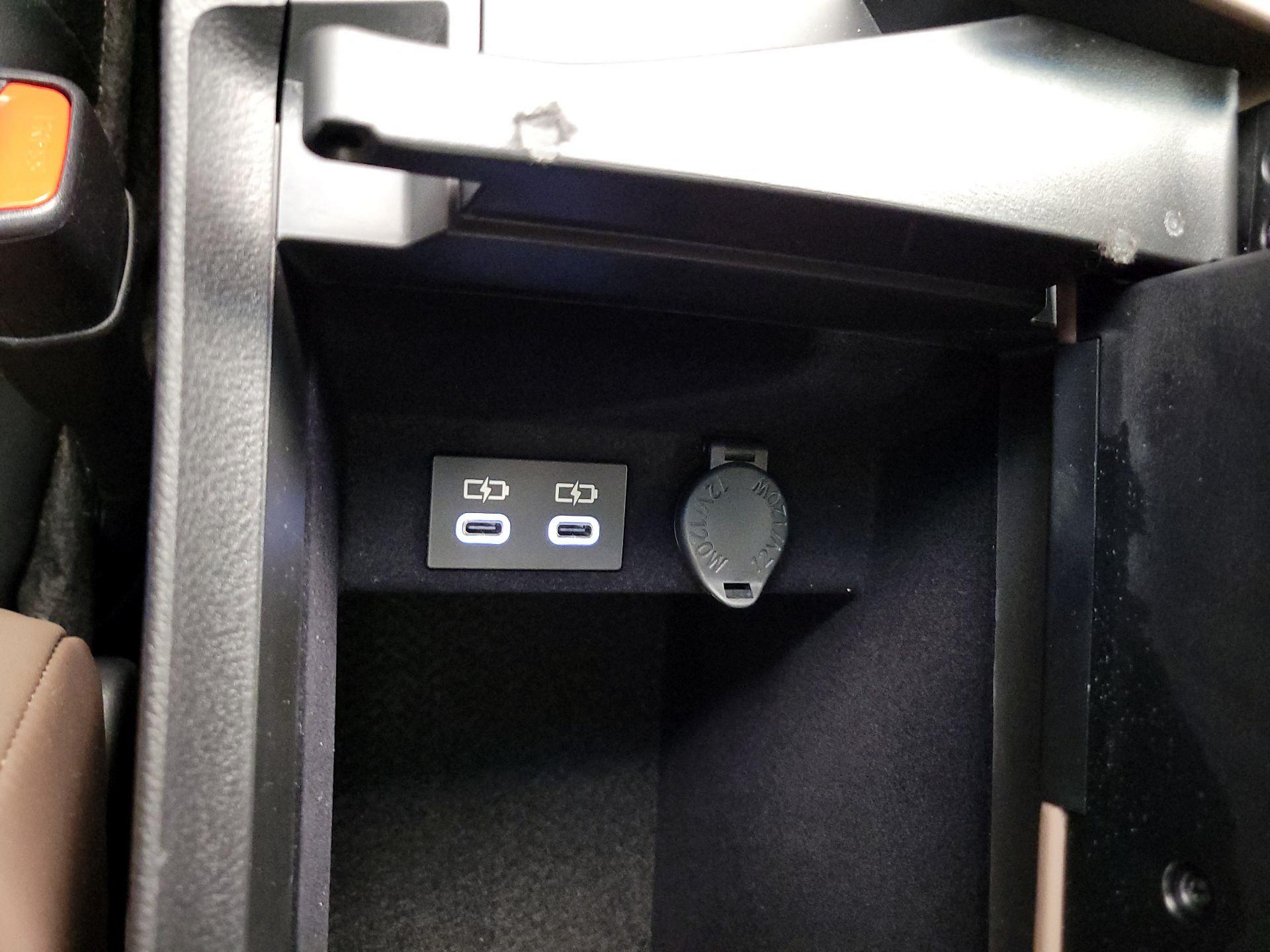 Thumbnail: 2024 Lexus ES - 19