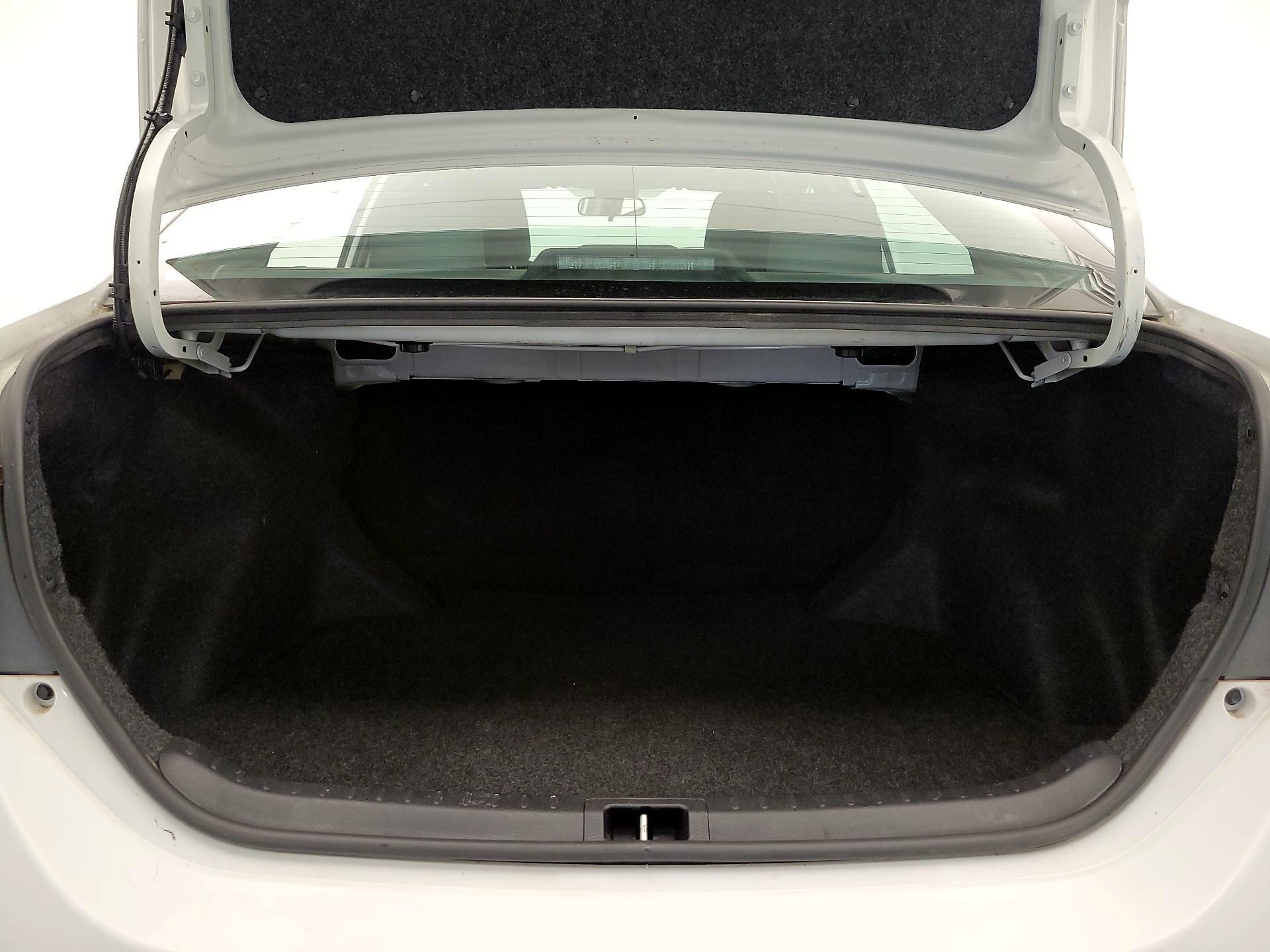 Thumbnail: 2018 Toyota Corolla - 20