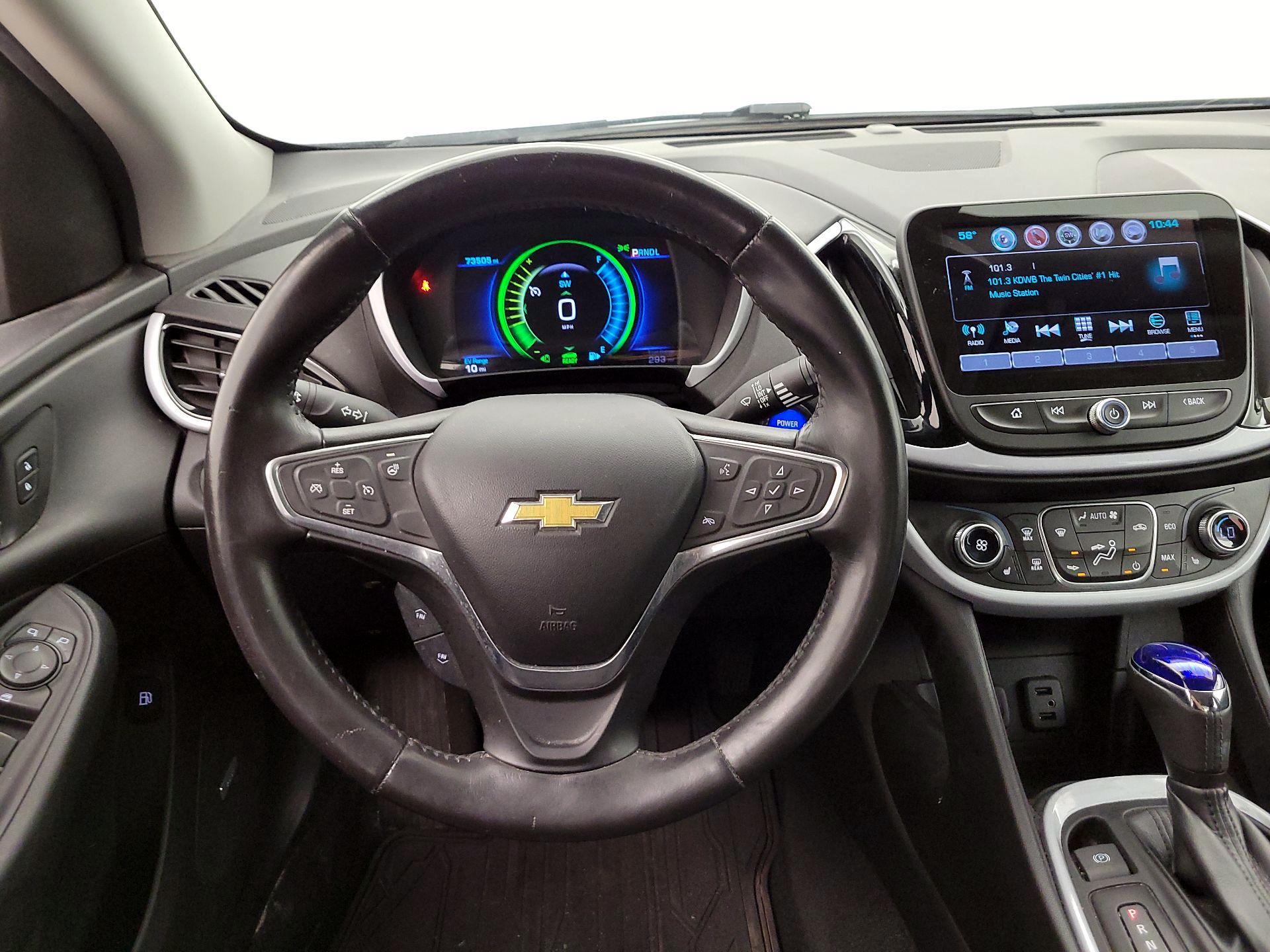 Thumbnail: 2017 Chevrolet Volt - 10