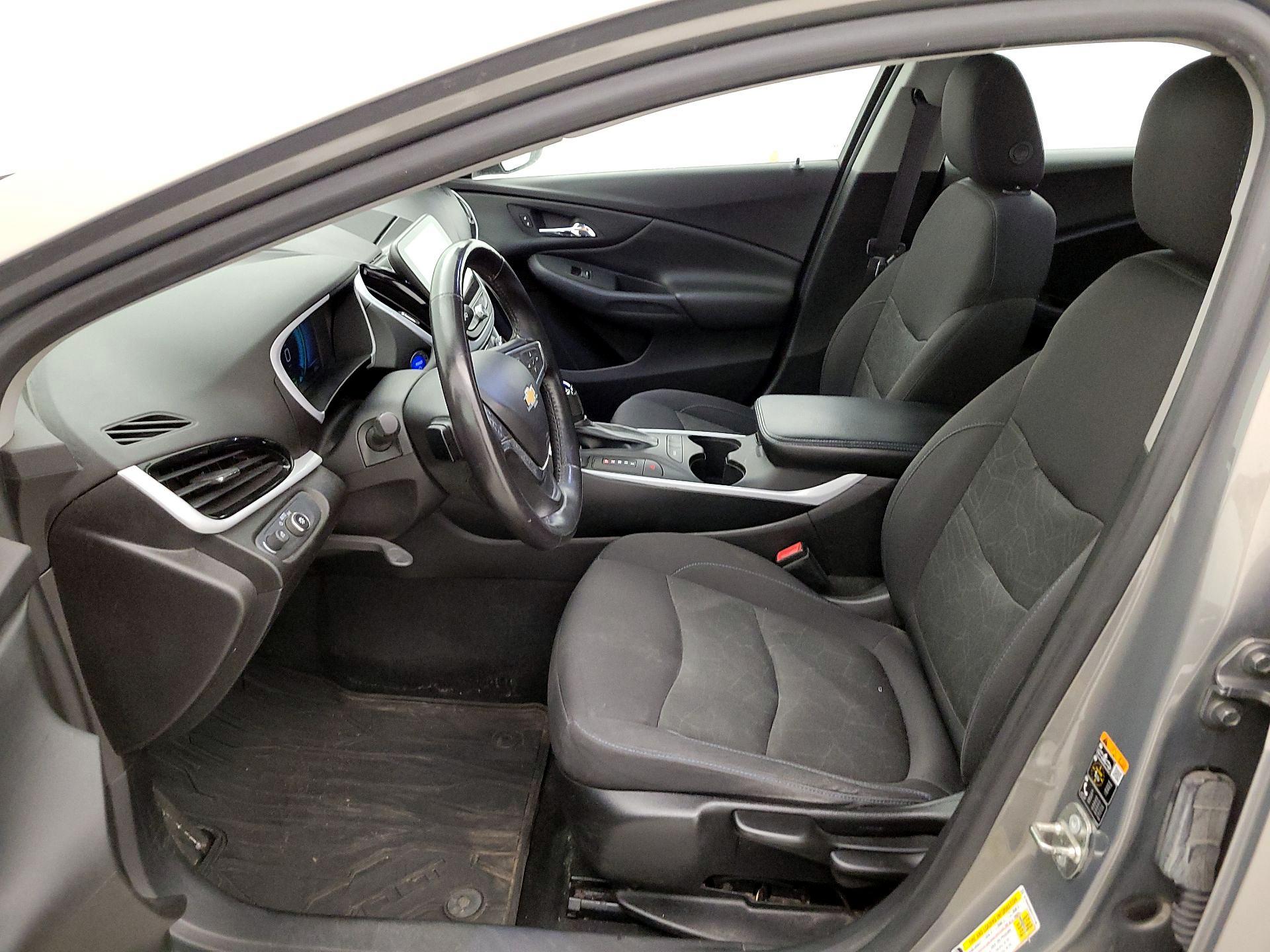 Thumbnail: 2017 Chevrolet Volt - 11