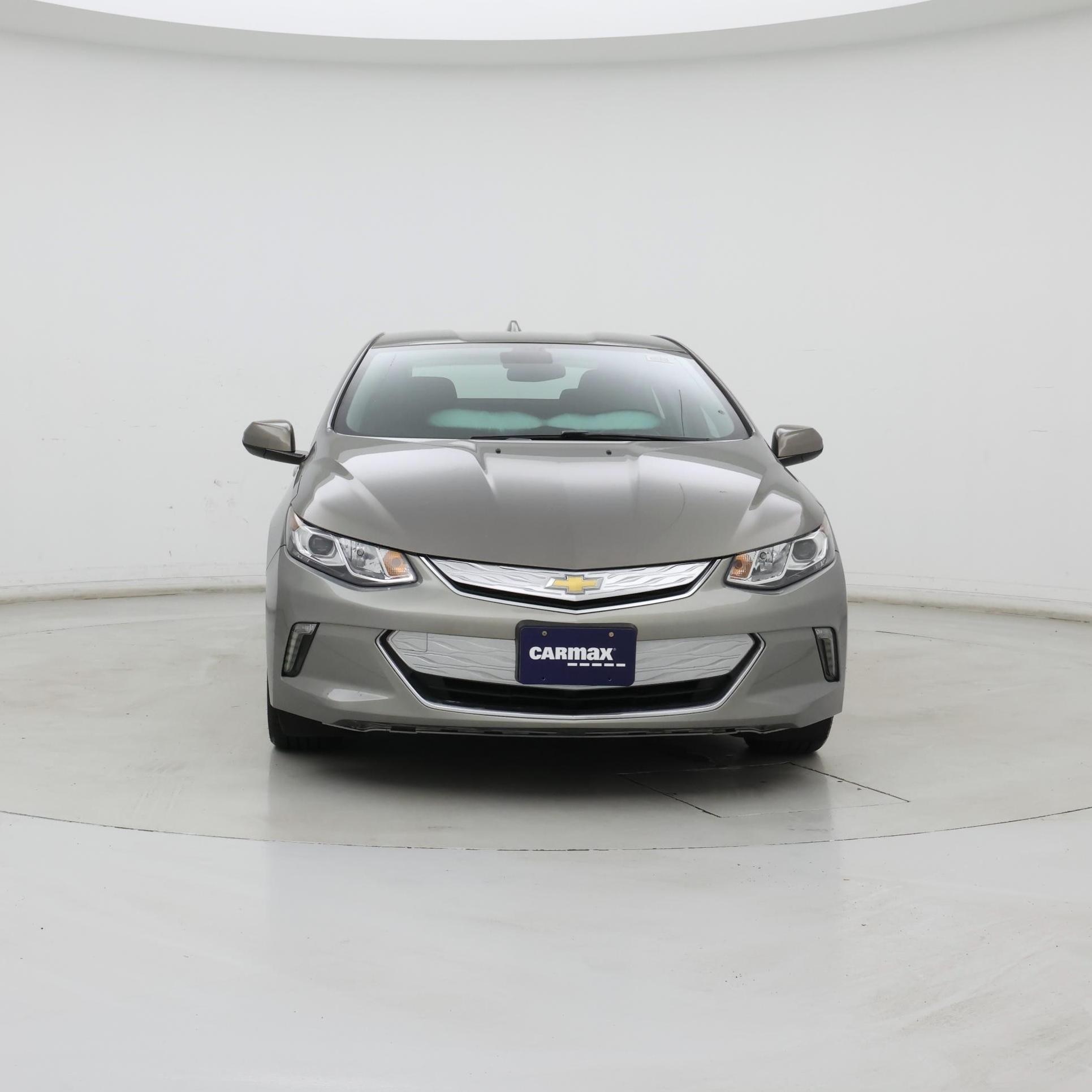 Thumbnail: 2017 Chevrolet Volt - 5