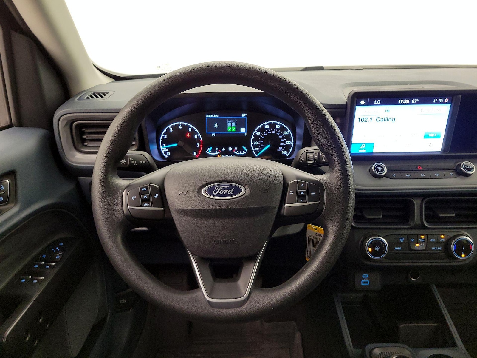 2022 Ford Maverick XL - Photo 11