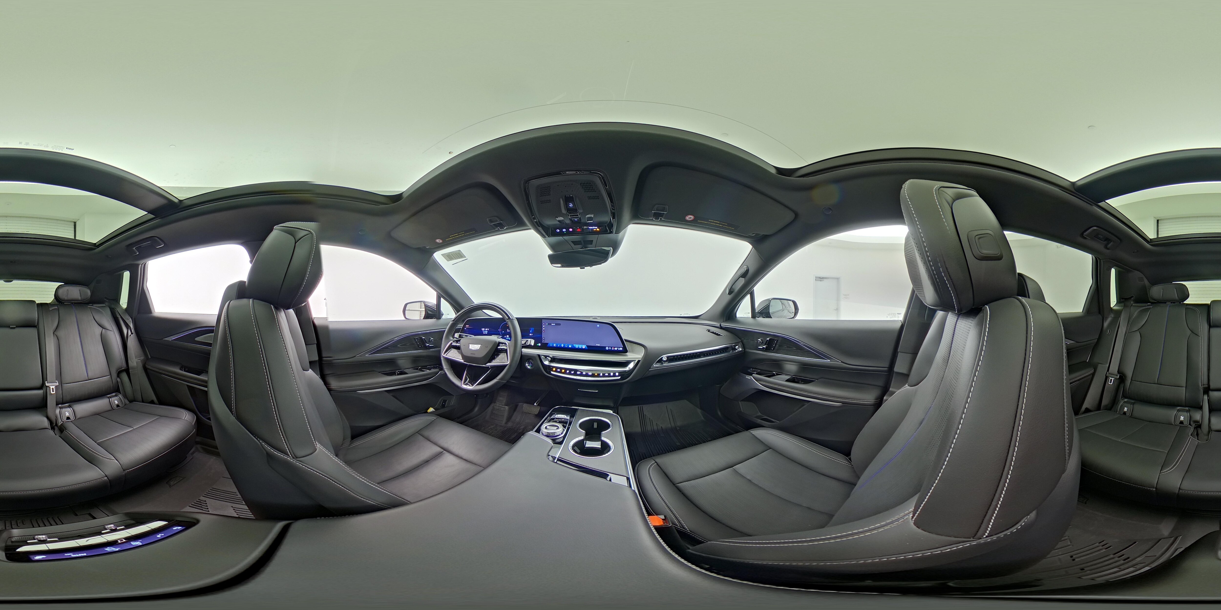 2024 Cadillac LYRIQ Luxury 3 - Photo 27