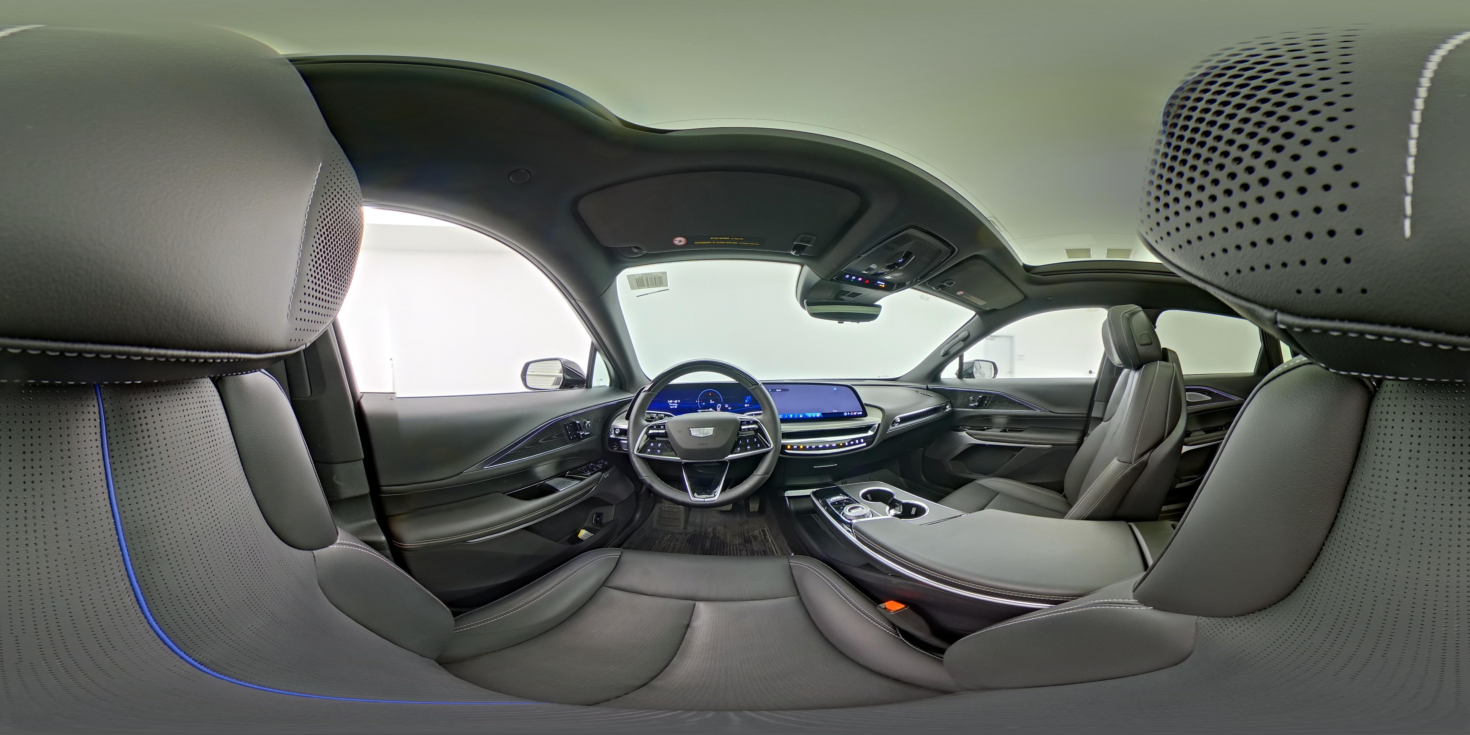 2024 Cadillac LYRIQ Luxury 3 - Photo 29