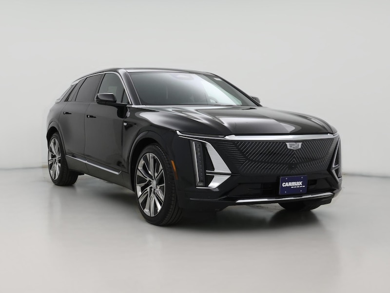 2024 Cadillac Lyriq Luxury 3 -
                  Minneapolis, MN