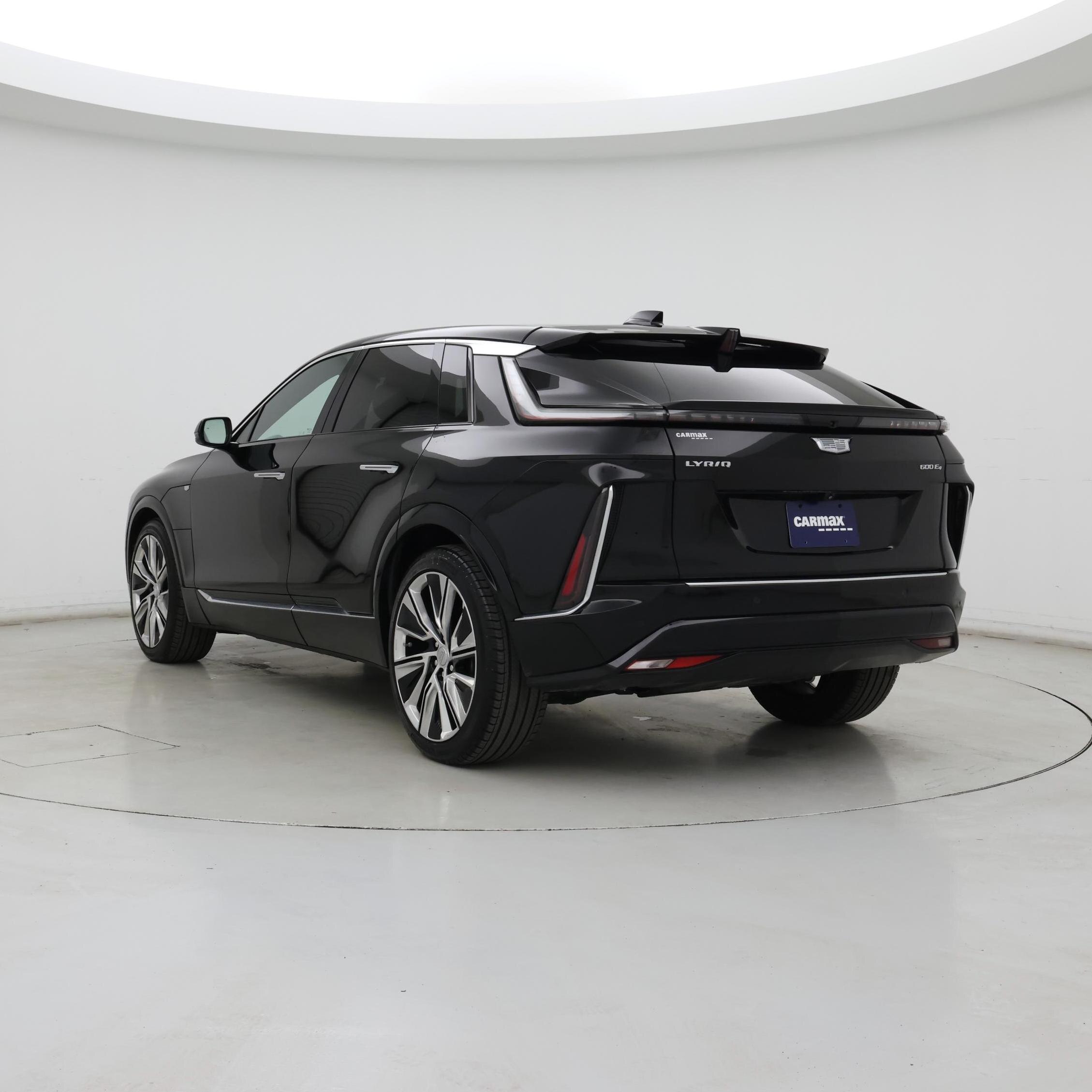 Thumbnail: 2024 Cadillac Lyriq - 2