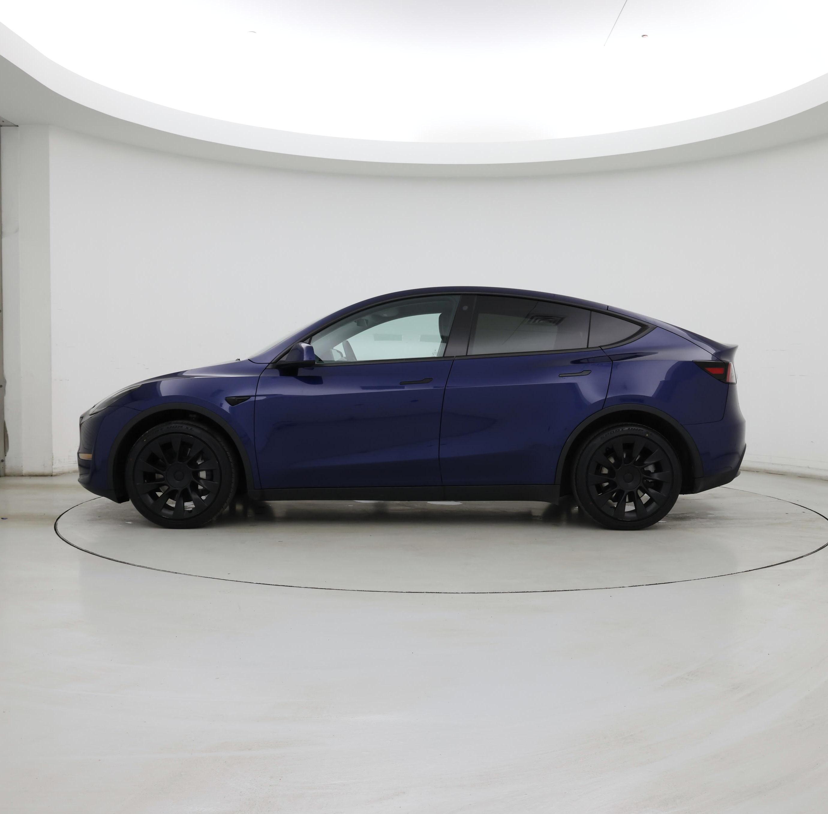 Thumbnail: 2023 Tesla Model Y - 3