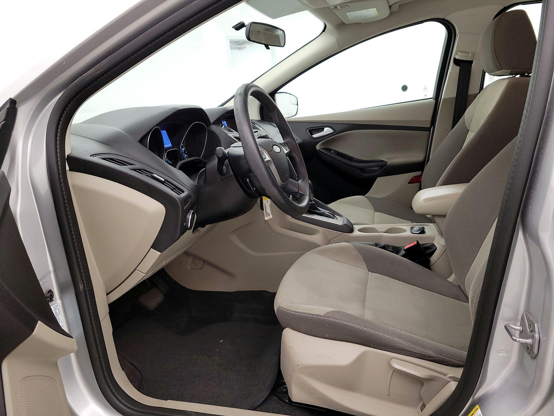 Thumbnail: 2014 Ford Focus - 11
