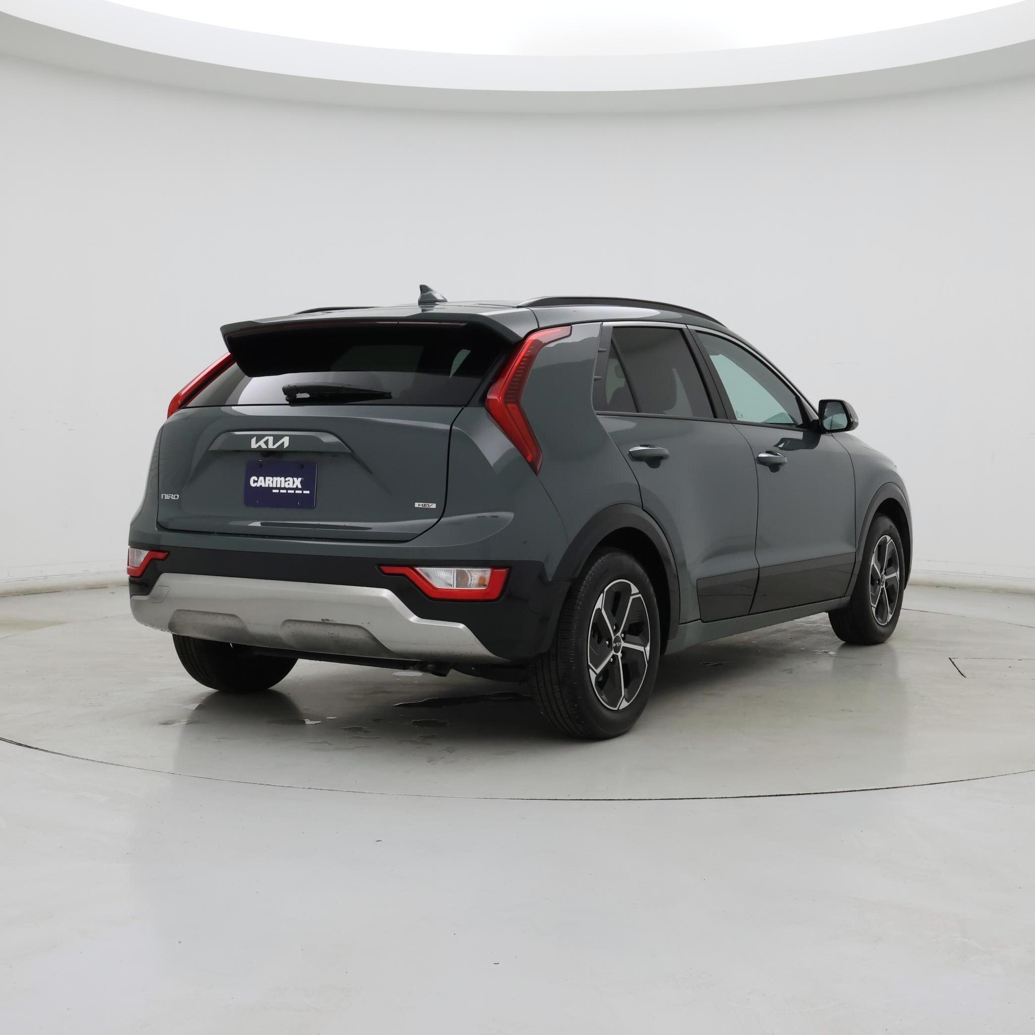Thumbnail: 2025 Kia Niro - 8