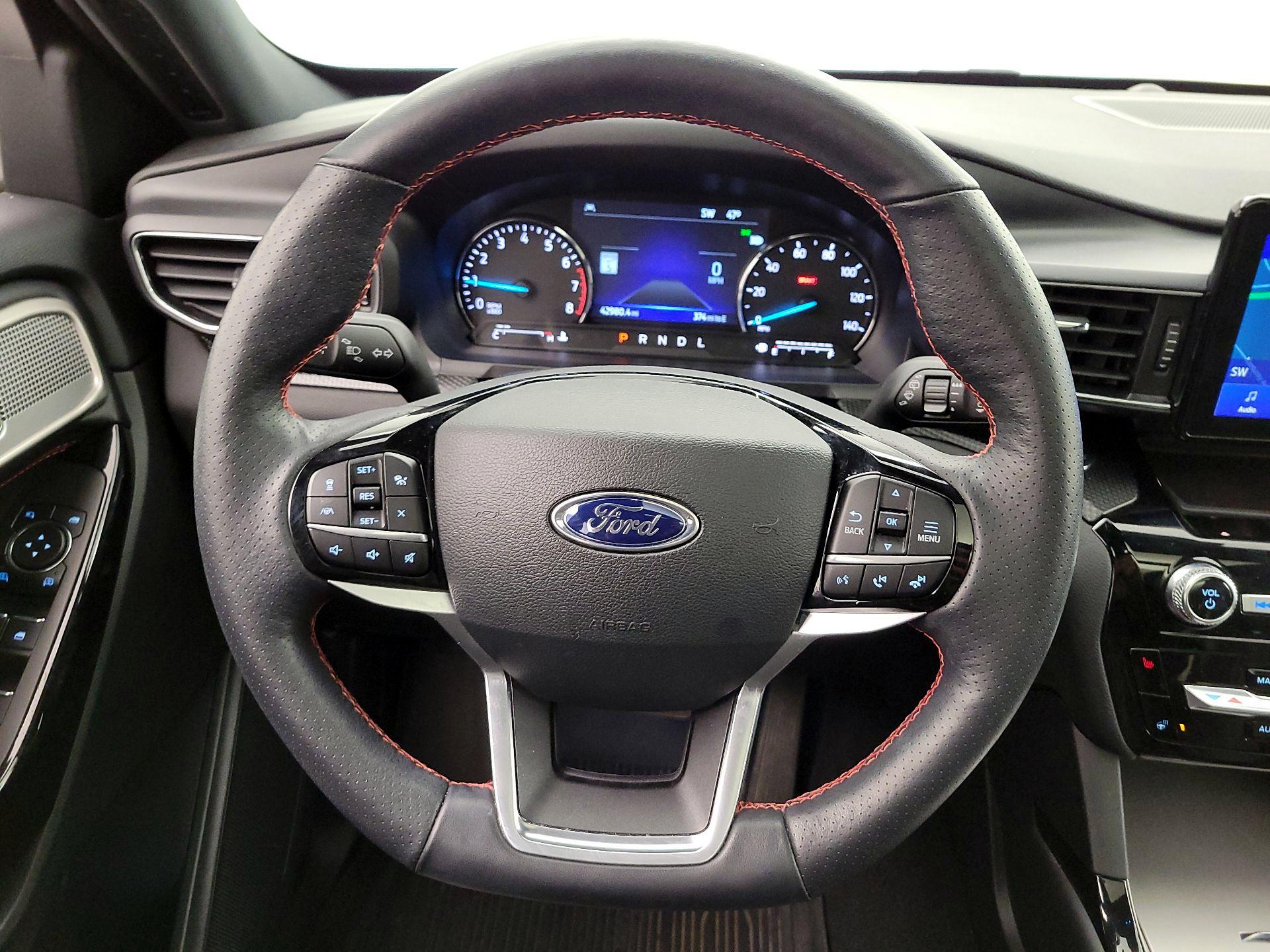 Thumbnail: 2023 Ford Explorer - 10
