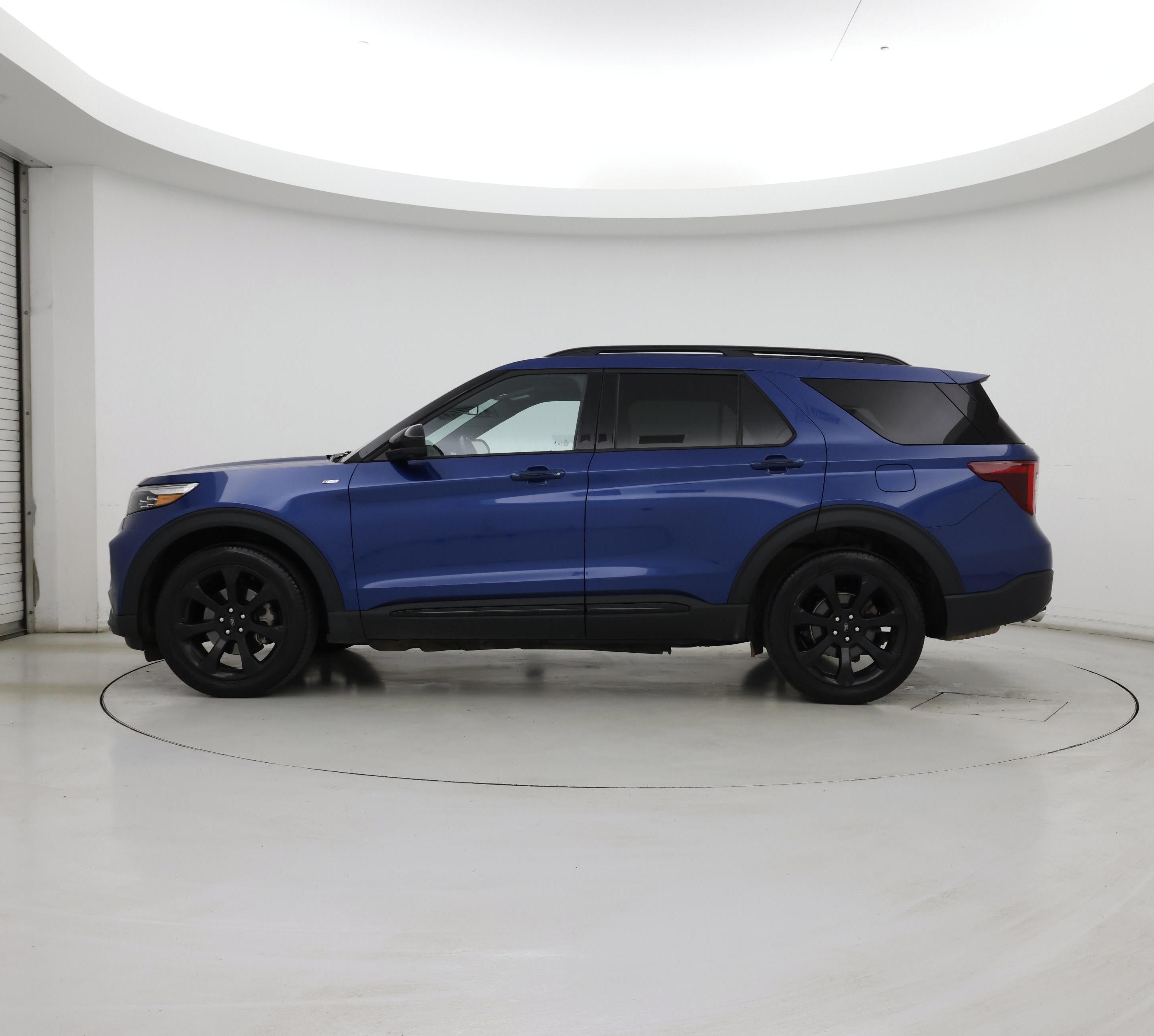 Thumbnail: 2023 Ford Explorer - 3