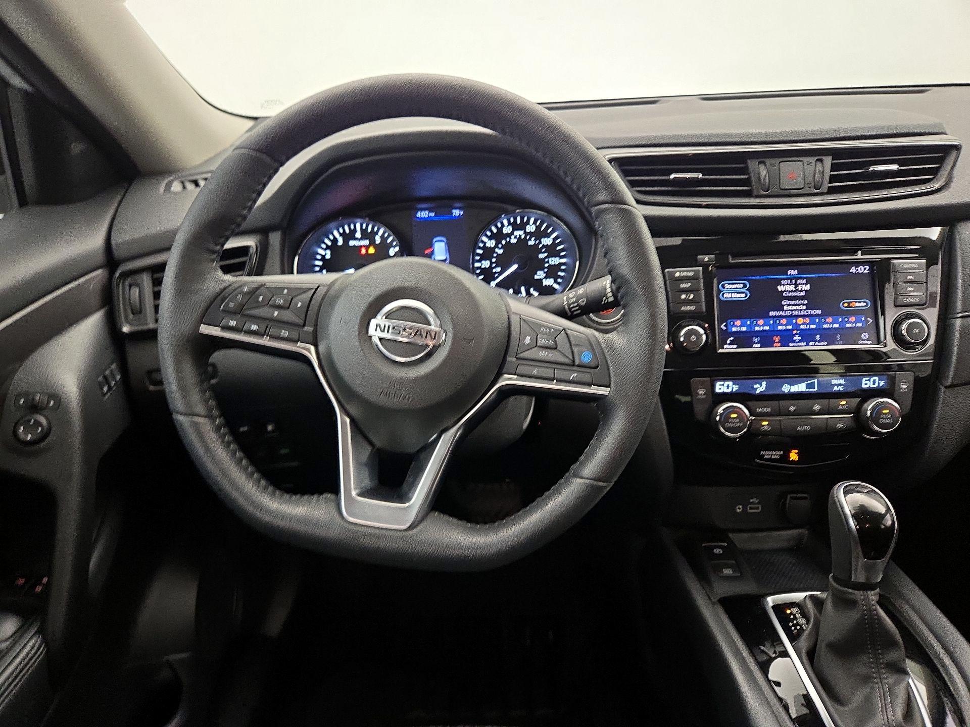 Thumbnail: 2019 Nissan Rogue - 10