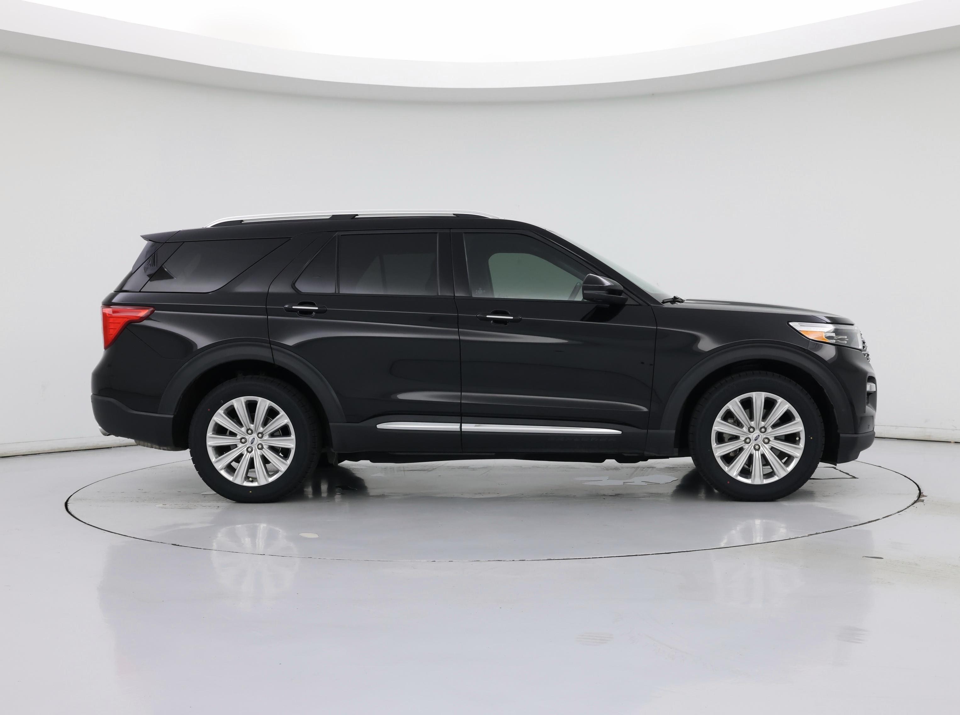Thumbnail: 2020 Ford Explorer - 7