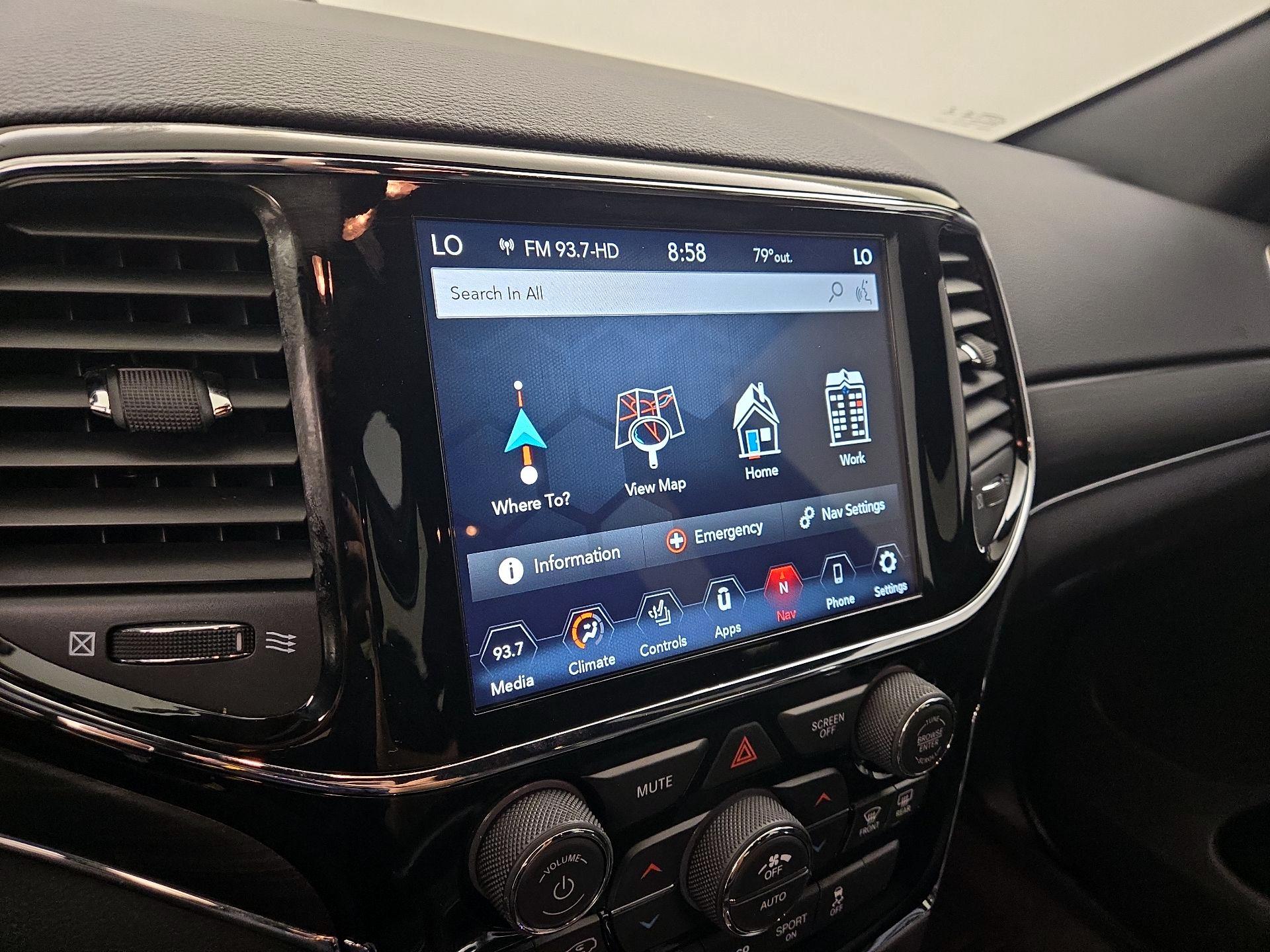 Thumbnail: 2020 Jeep Grand Cherokee - 14