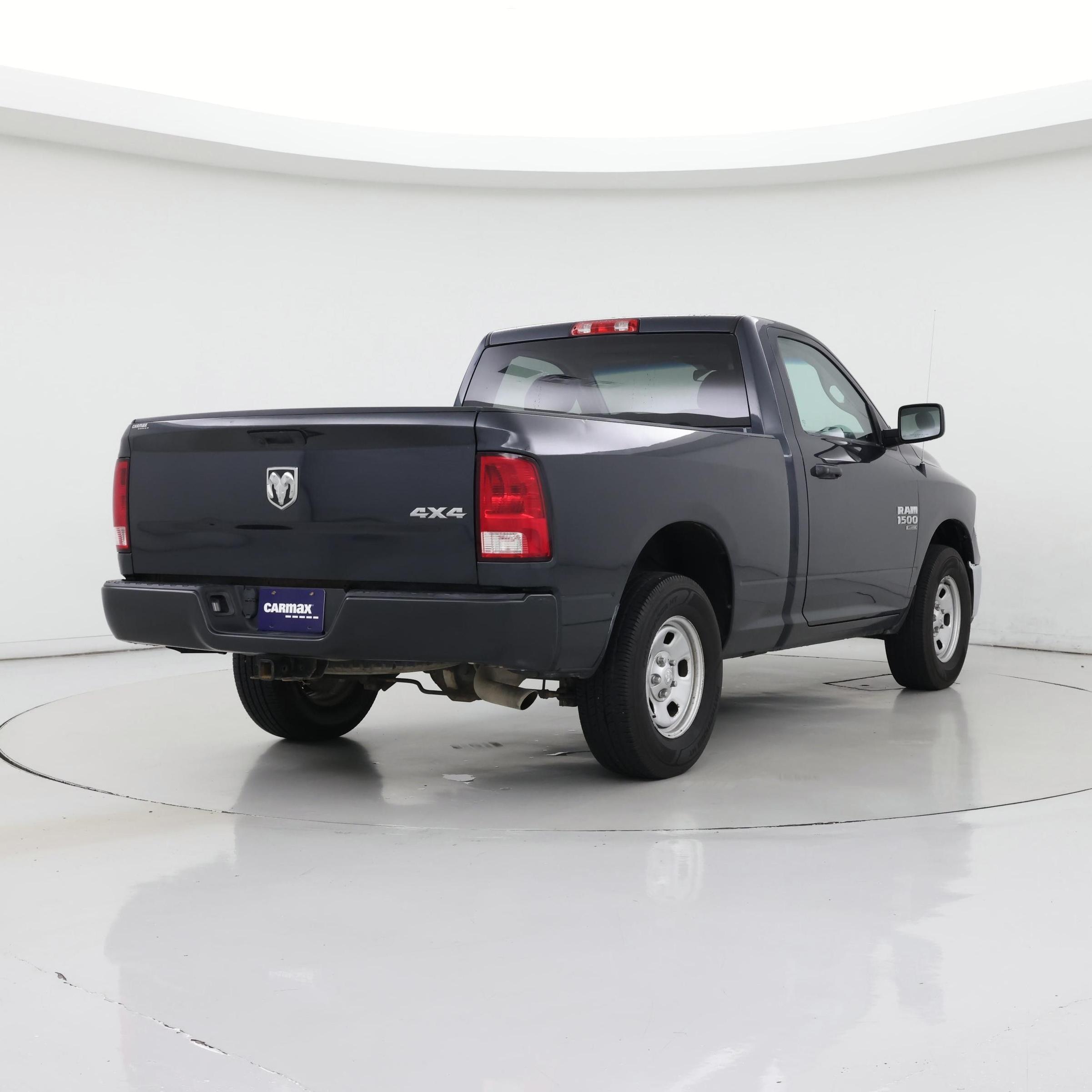 Thumbnail: 2020 RAM 1500 Classic - 8