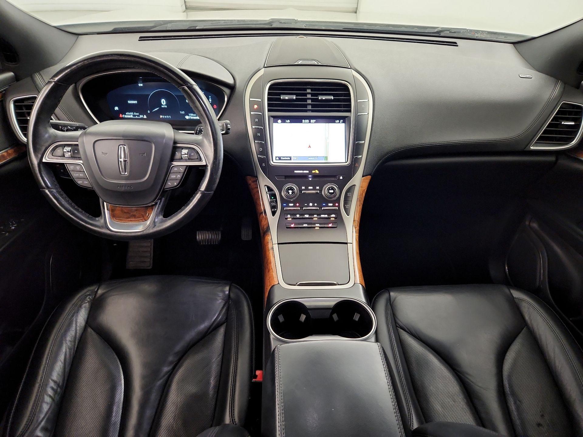 Thumbnail: 2019 Lincoln Nautilus - 9