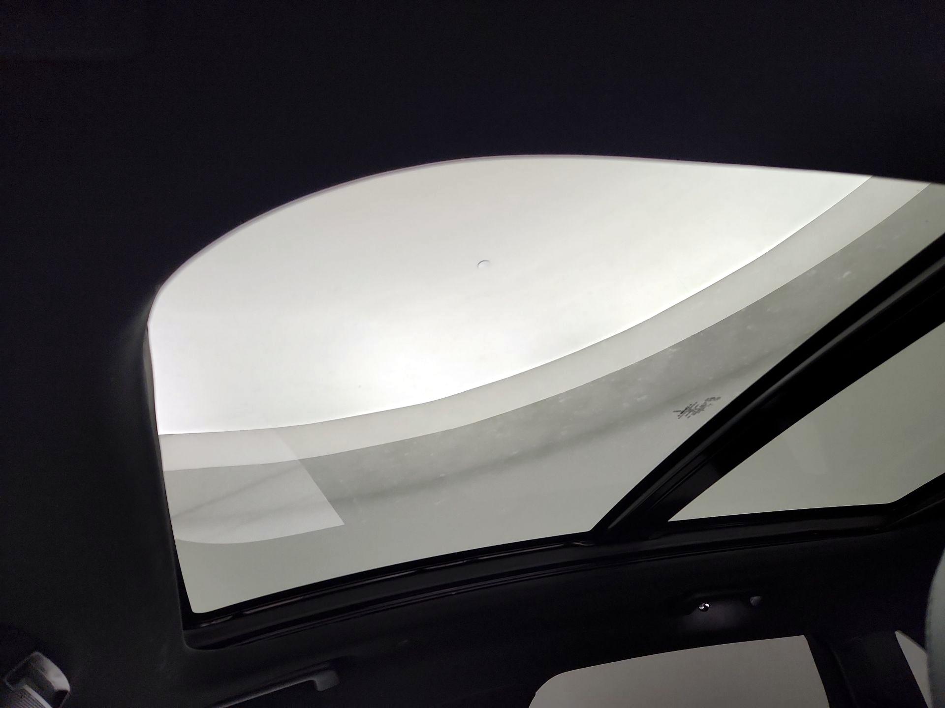 Thumbnail: 2019 Lincoln Nautilus - 20