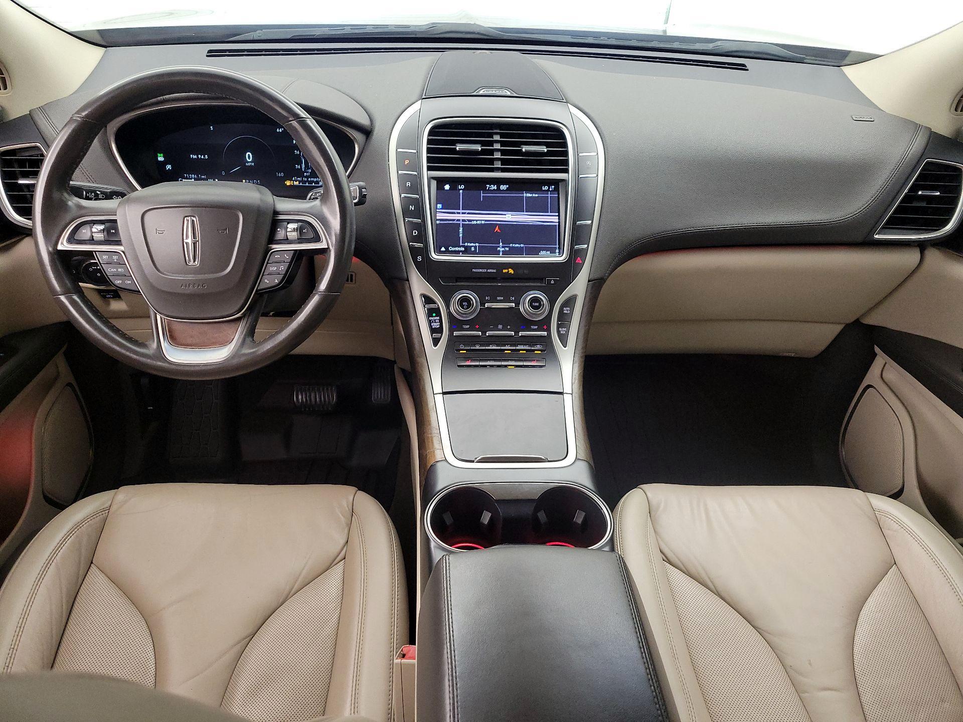 Thumbnail: 2019 Lincoln Nautilus - 9