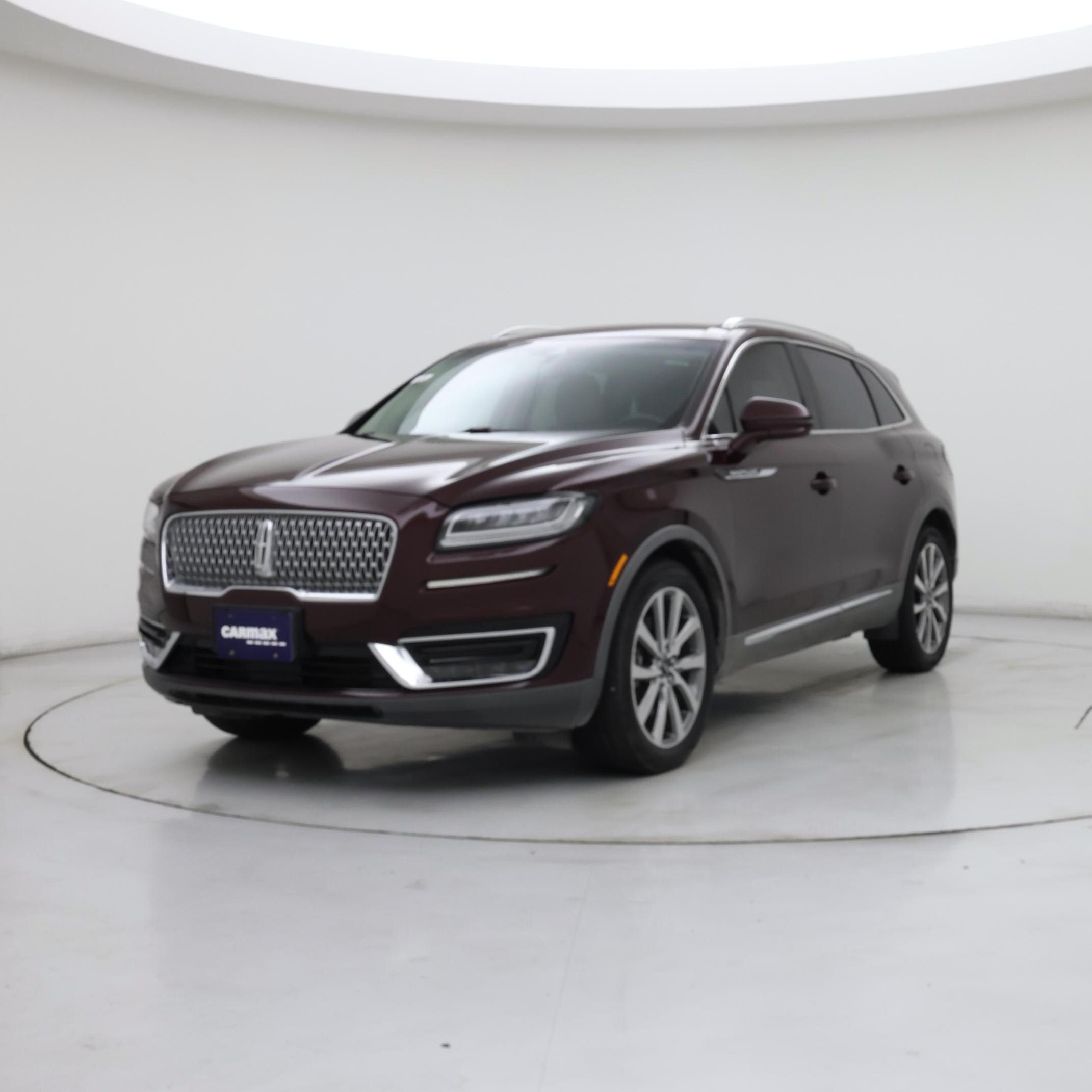 Thumbnail: 2019 Lincoln Nautilus - 4