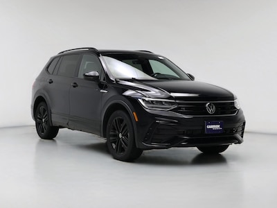 Black 2022 Volkswagen Tiguan SE R-Line Black