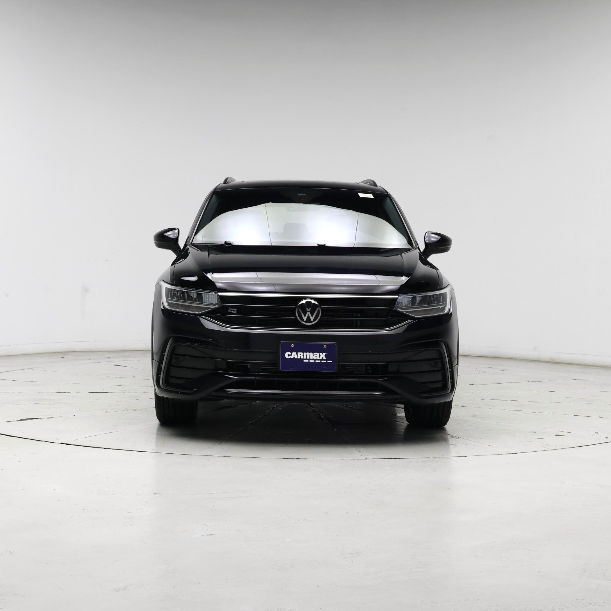 Thumbnail: 2022 Volkswagen Tiguan - 5
