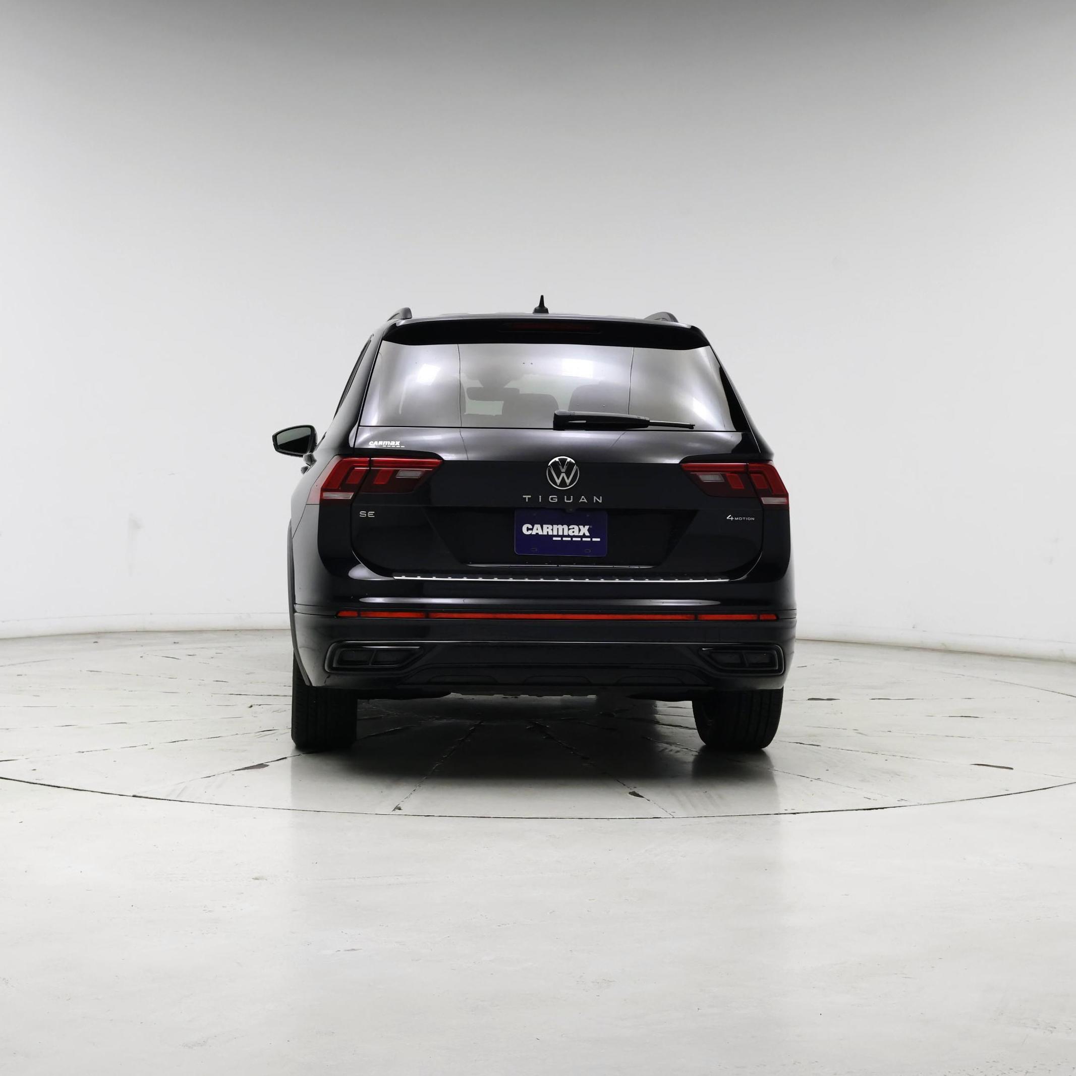 Thumbnail: 2022 Volkswagen Tiguan - 6