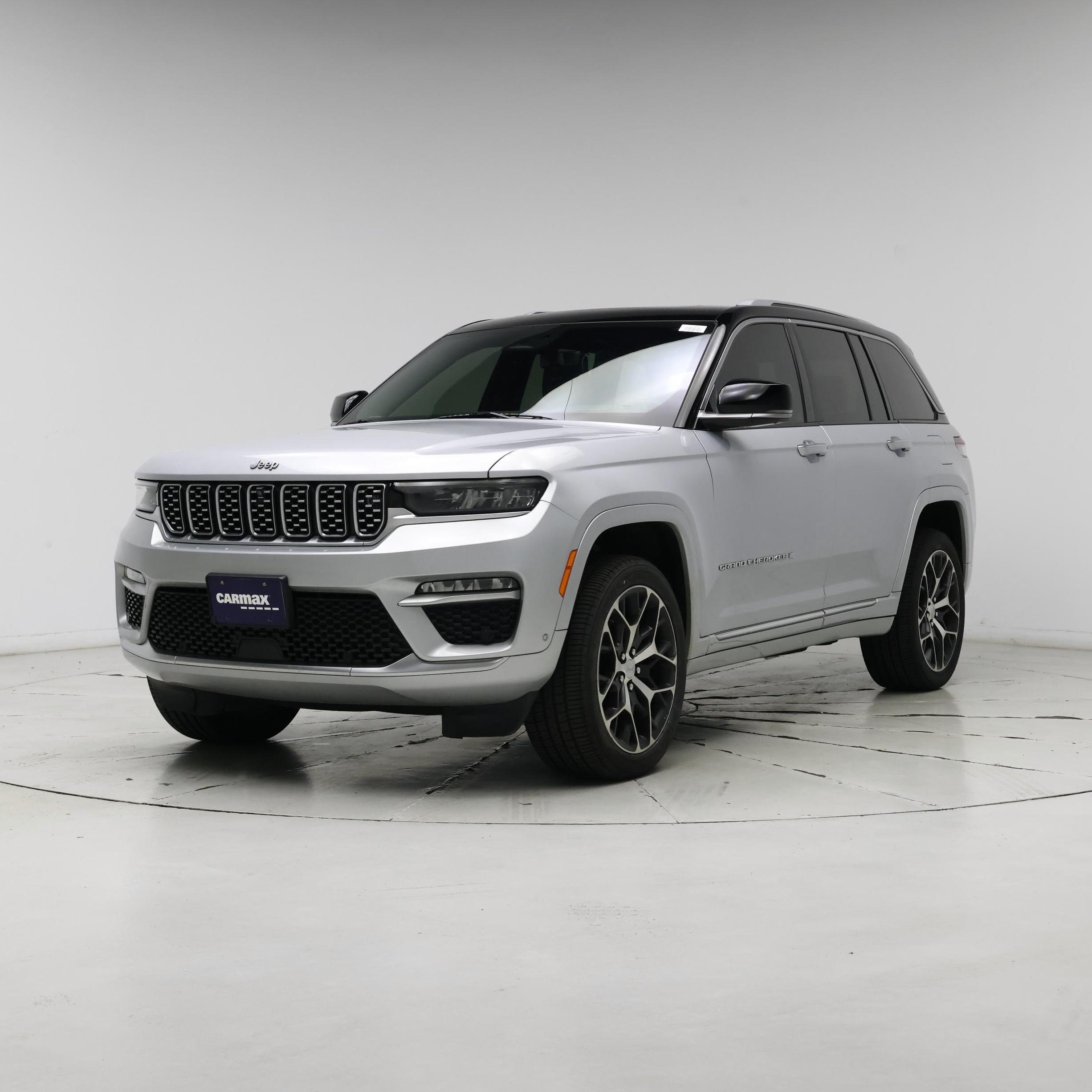 Thumbnail: 2022 Jeep Grand Cherokee - 4