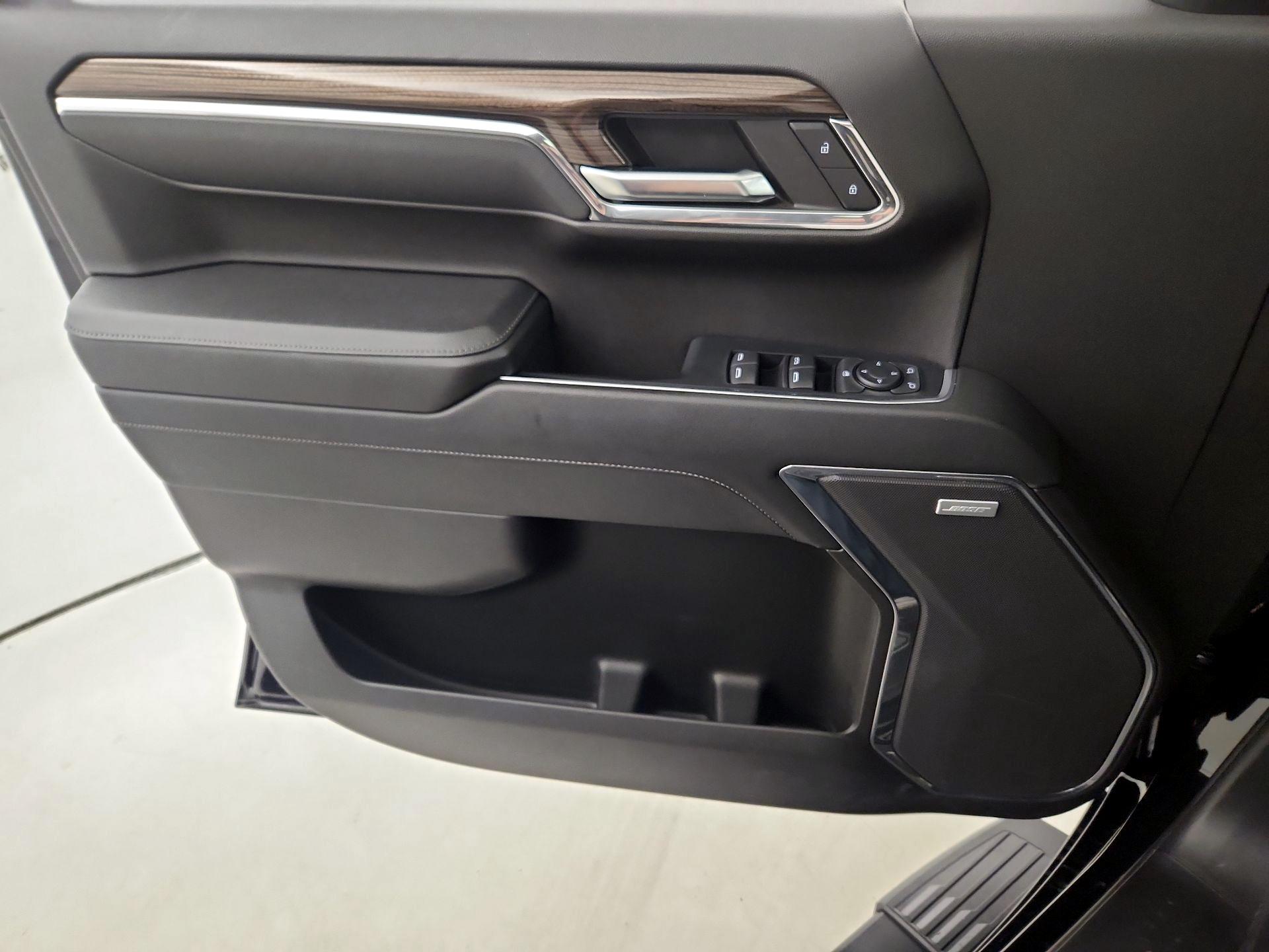 Thumbnail: 2024 Chevrolet Silverado 1500 - 12