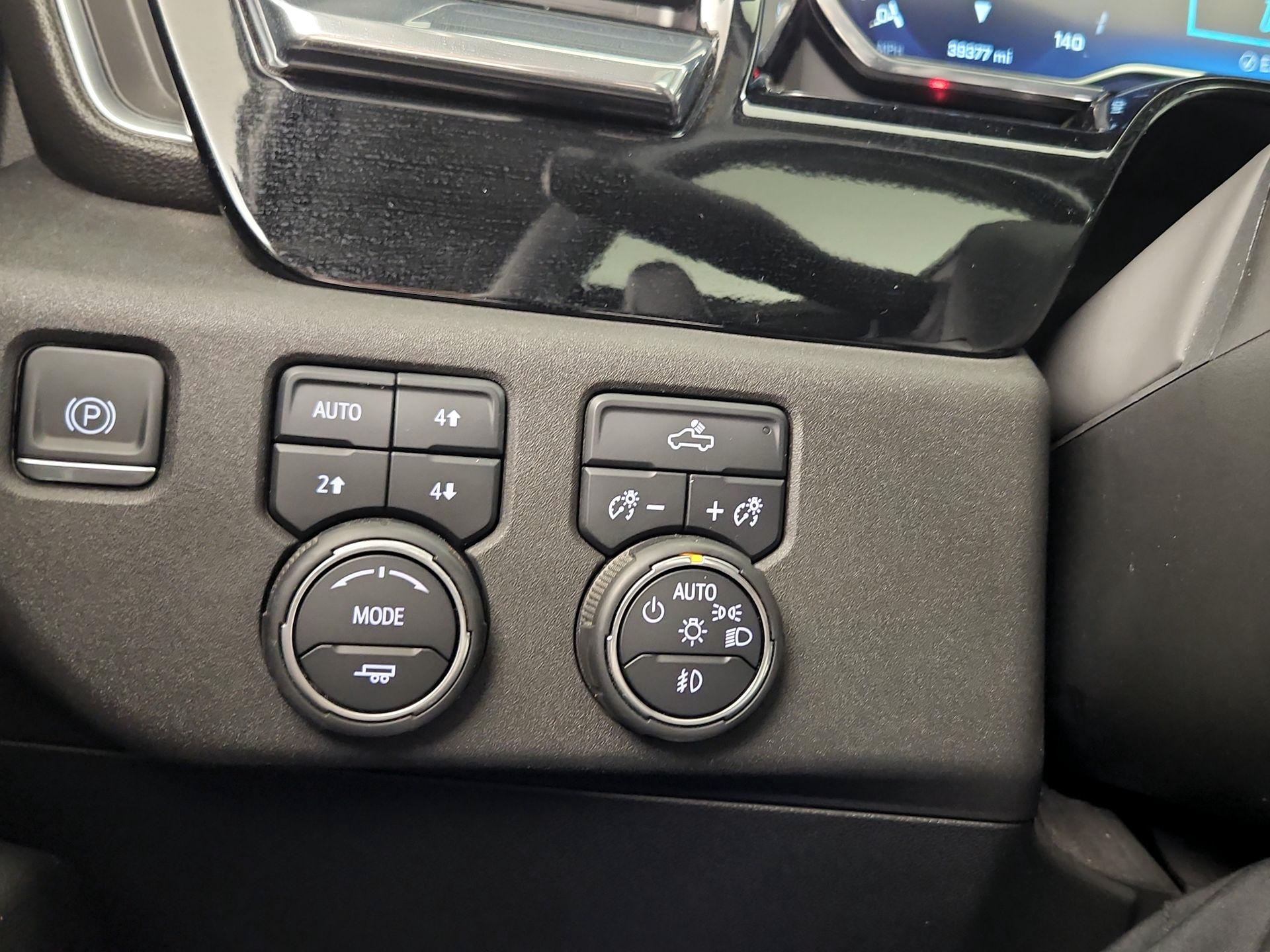 Thumbnail: 2024 Chevrolet Silverado 1500 - 13