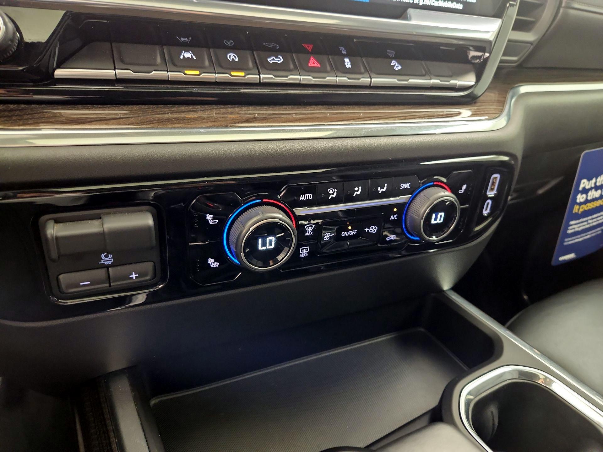 Thumbnail: 2024 Chevrolet Silverado 1500 - 16