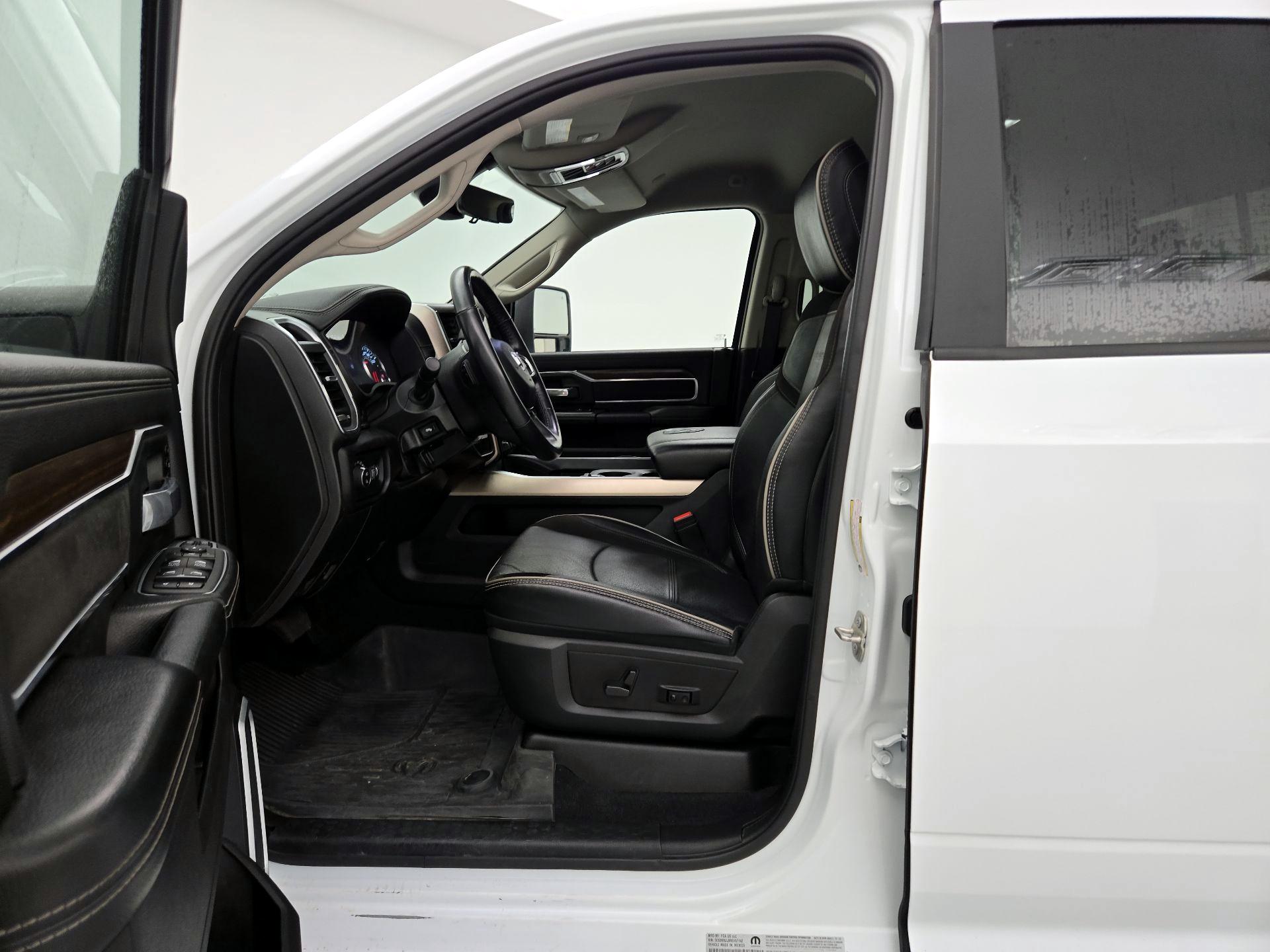 Thumbnail: 2024 RAM 3500 - 11