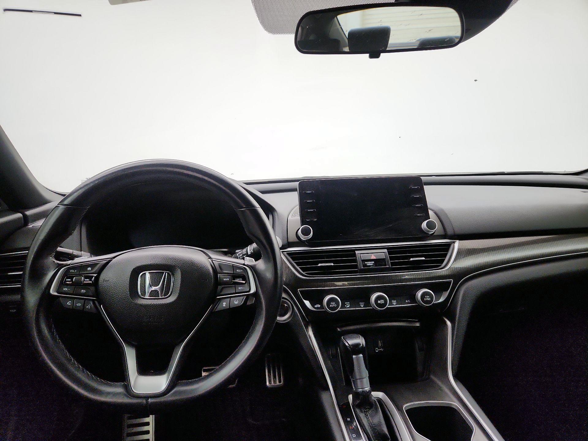 Thumbnail: 2020 Honda Accord - 9