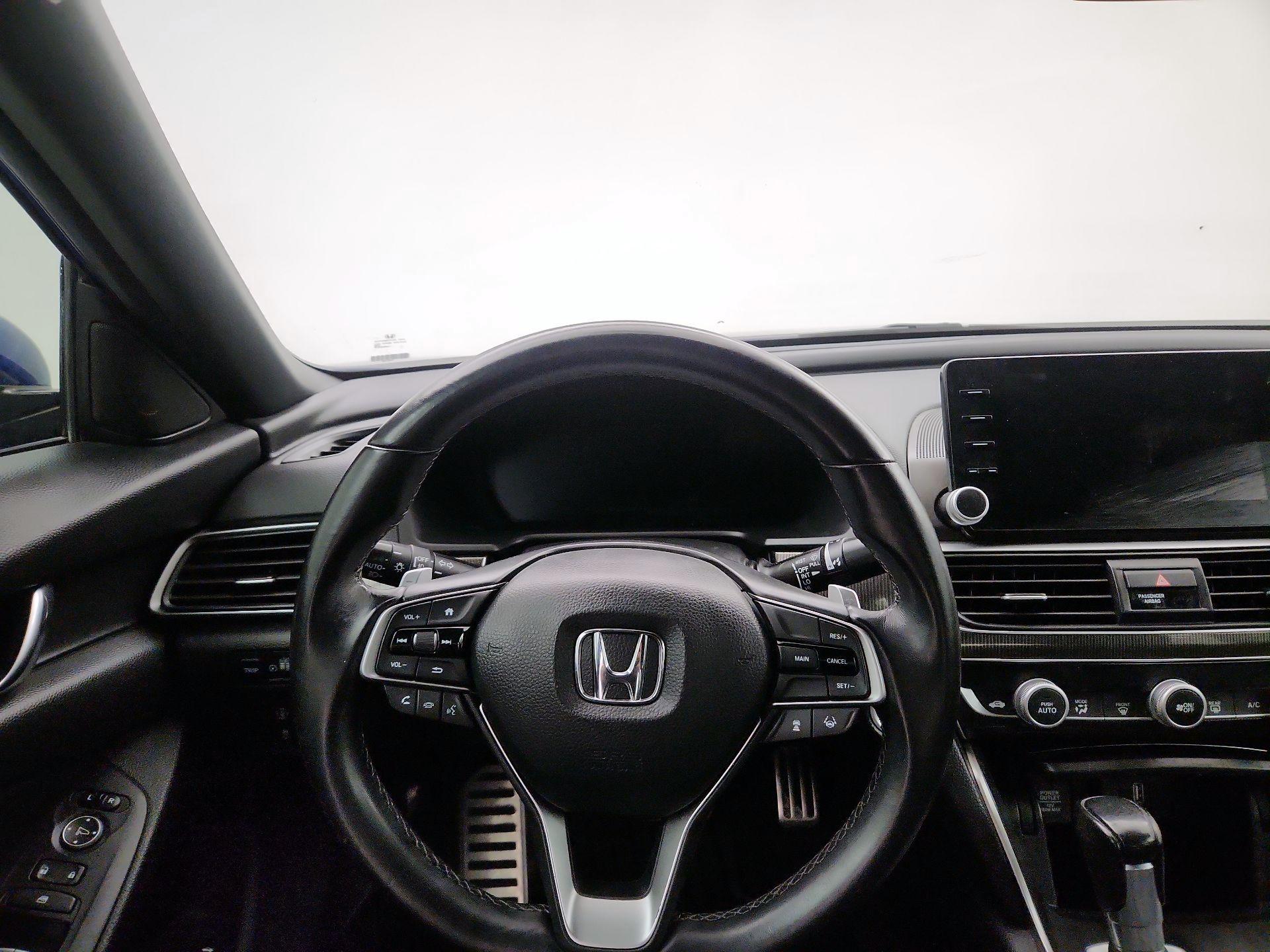 Thumbnail: 2020 Honda Accord - 10
