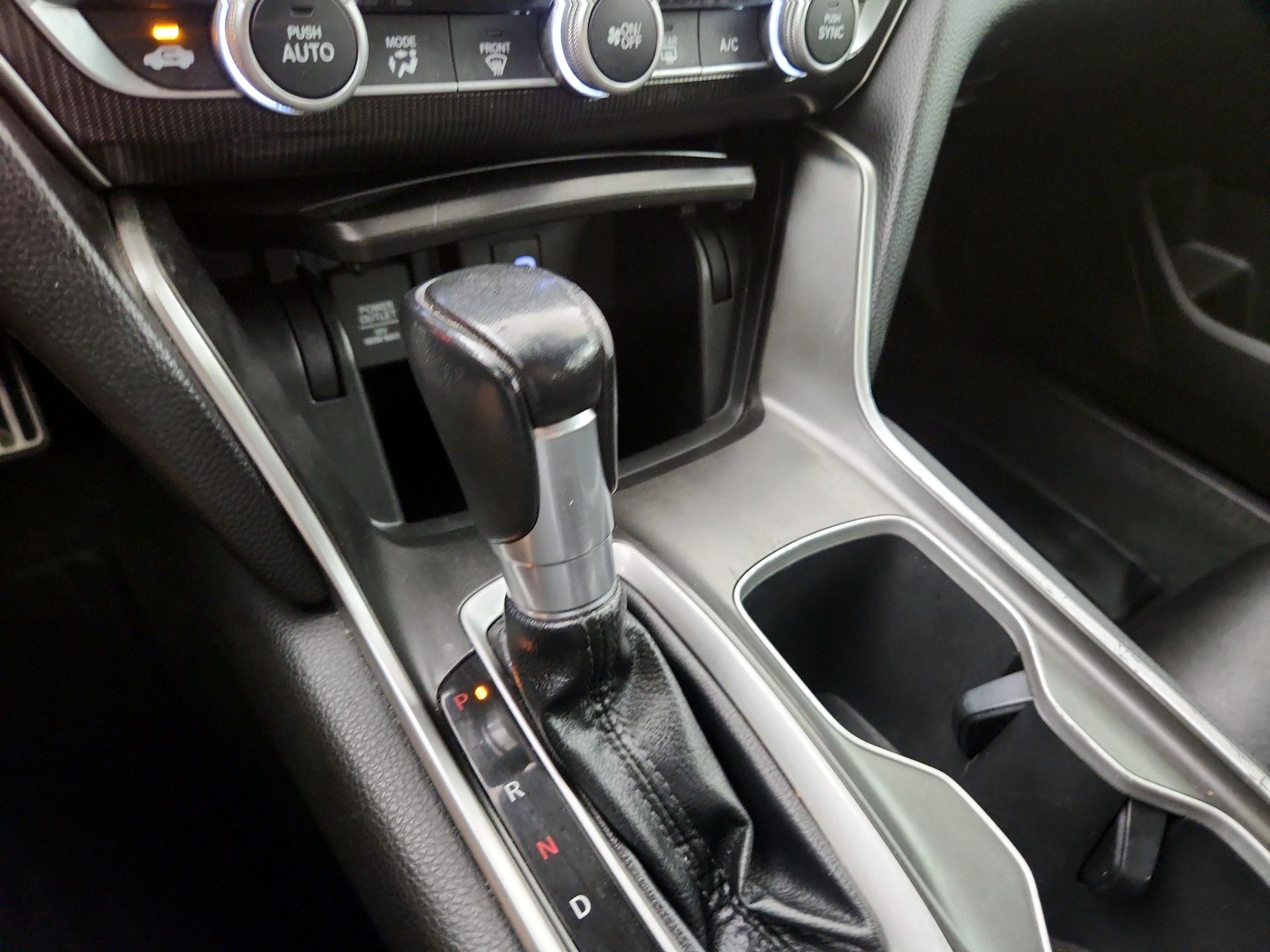 Thumbnail: 2020 Honda Accord - 17