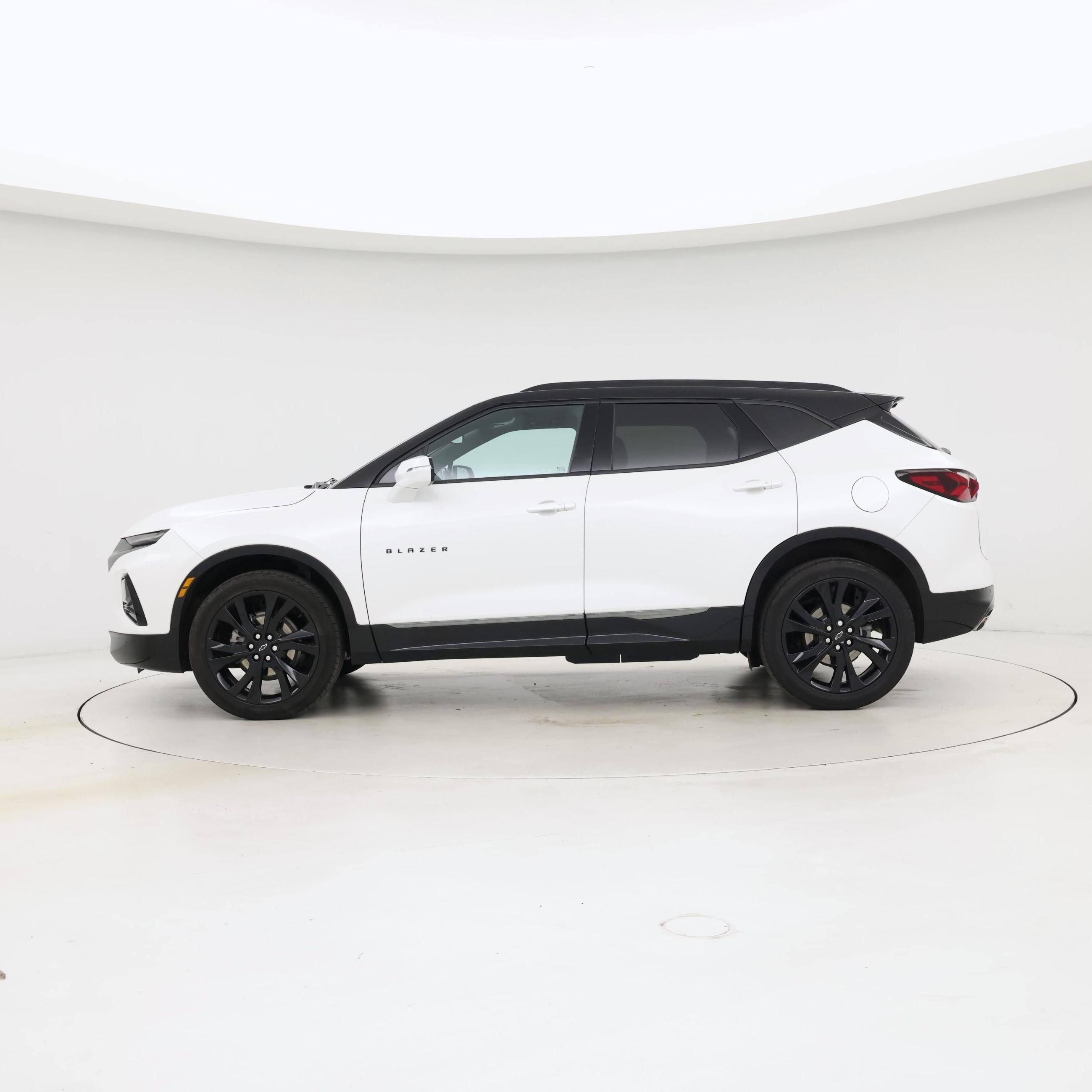 Thumbnail: 2022 Chevrolet Blazer - 3