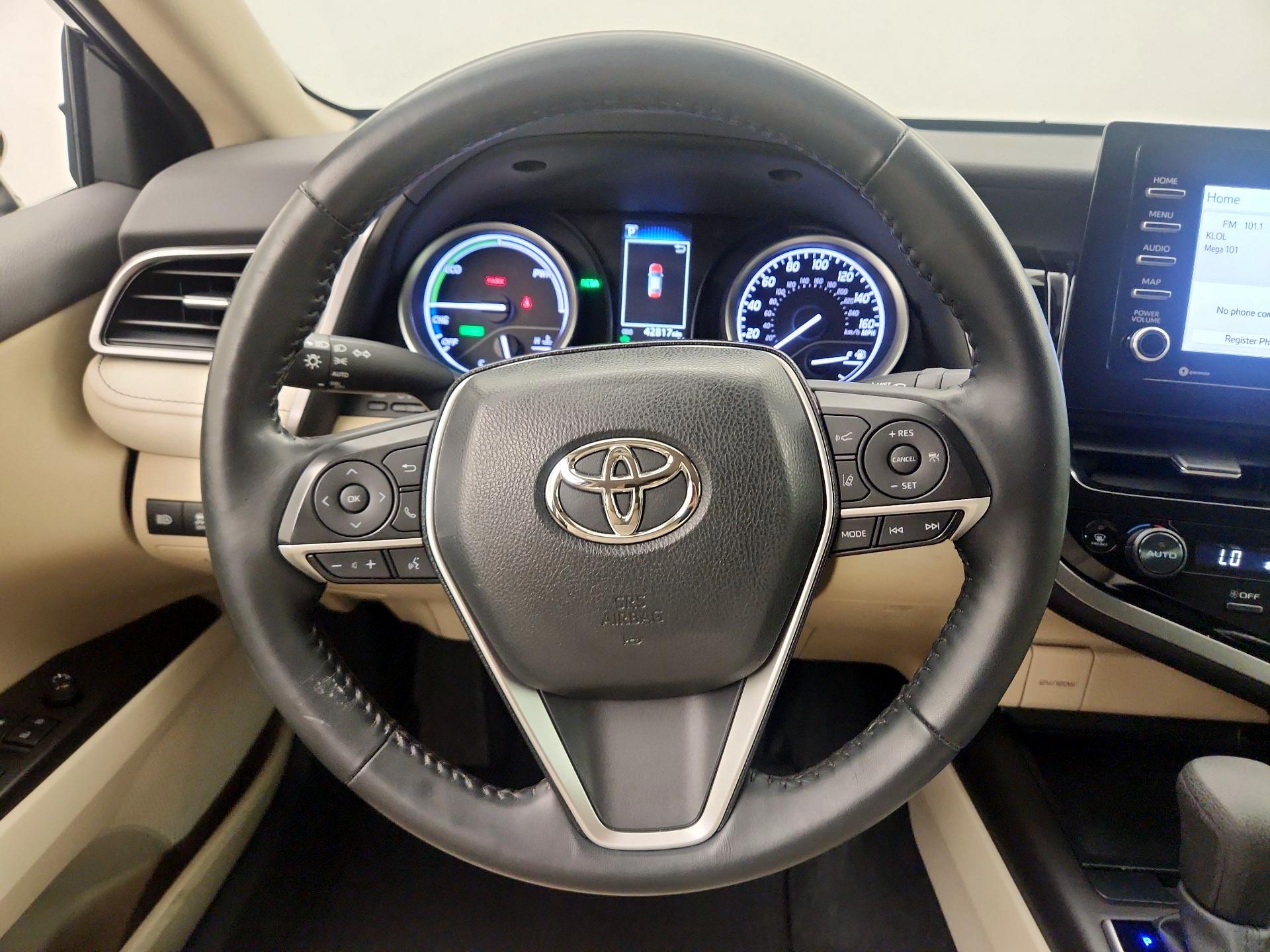 Thumbnail: 2022 Toyota Camry - 10