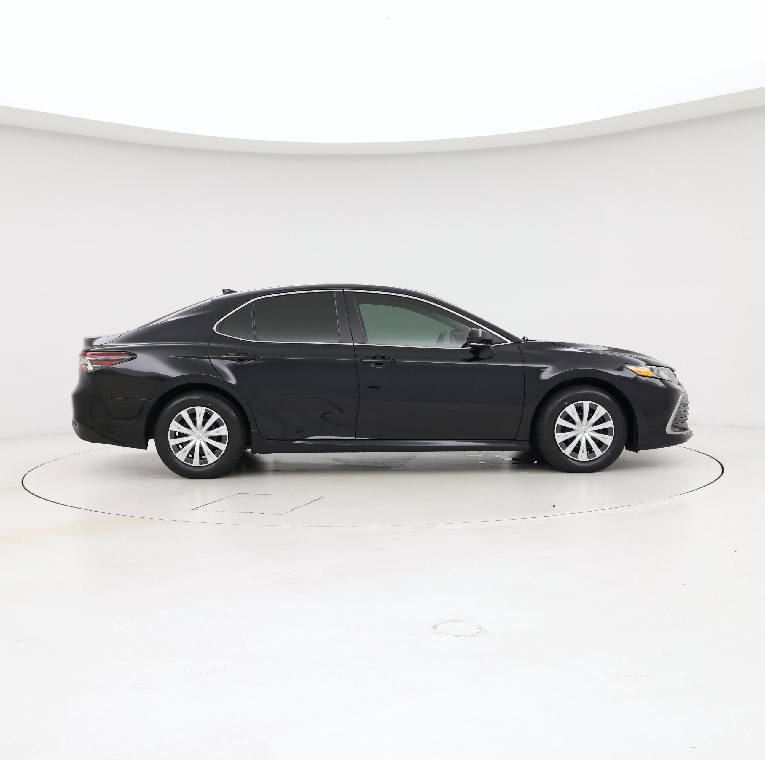 Thumbnail: 2022 Toyota Camry - 7
