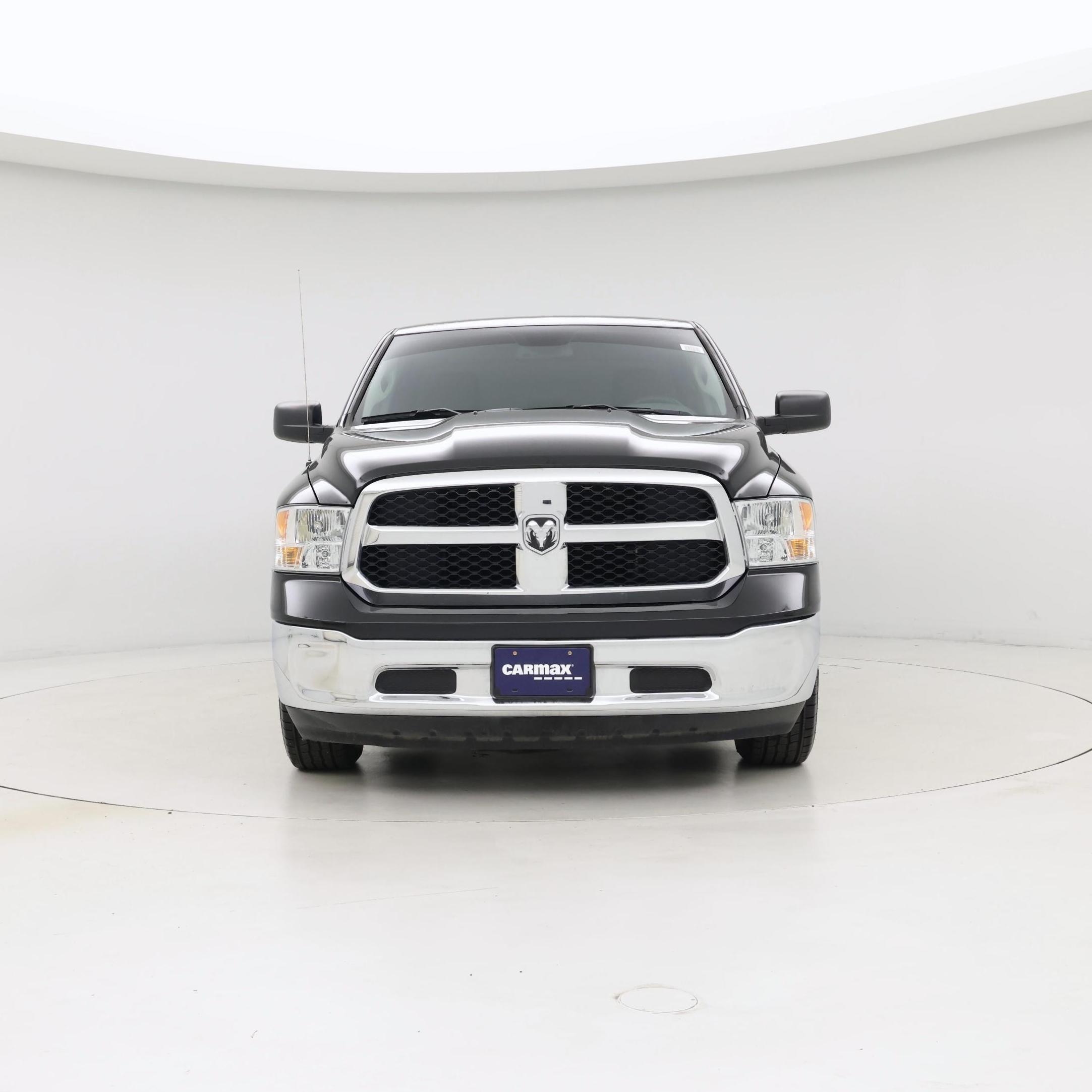 Thumbnail: 2020 RAM 1500 Classic - 5