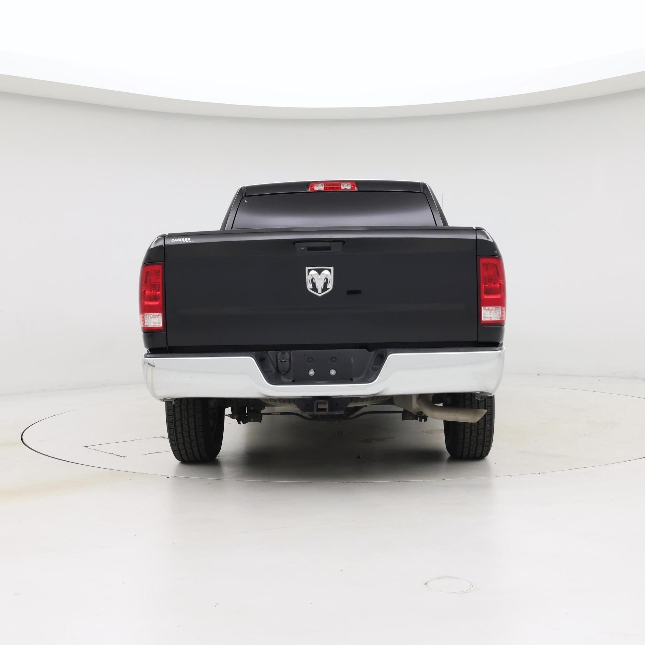 Thumbnail: 2020 RAM 1500 Classic - 6