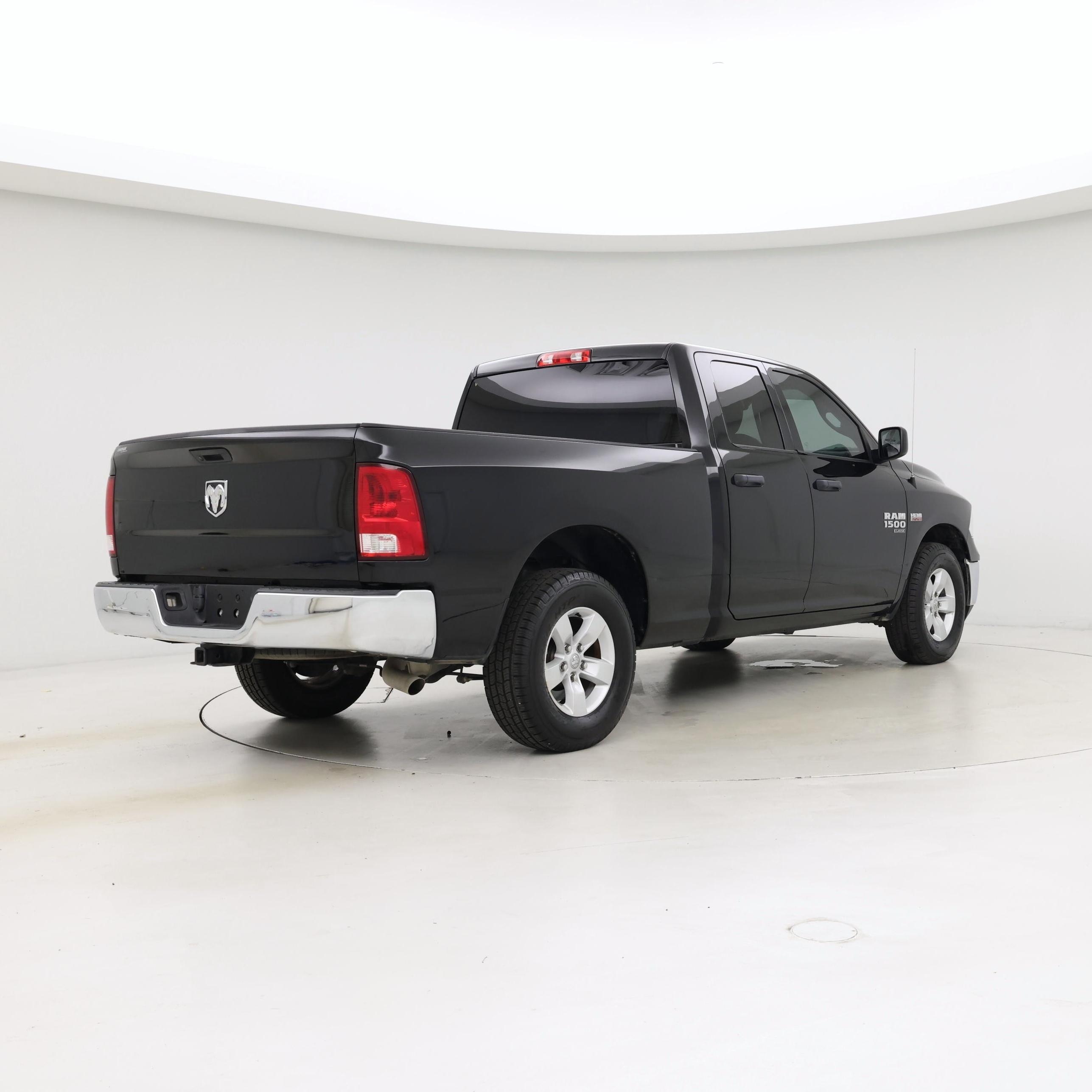 Thumbnail: 2020 RAM 1500 Classic - 8