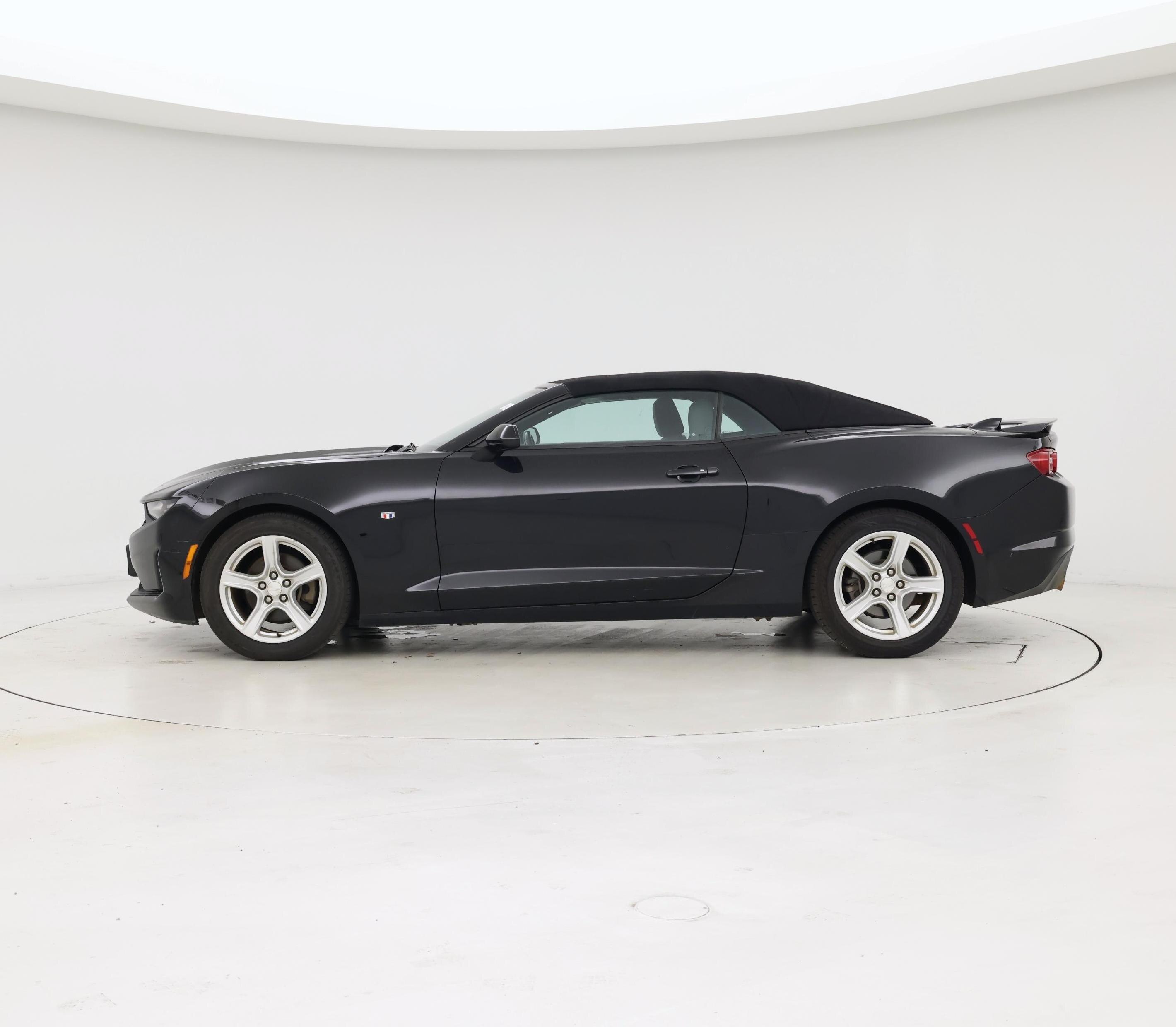 Thumbnail: 2020 Chevrolet Camaro - 3