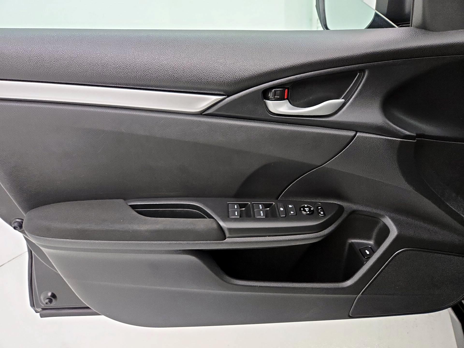 Thumbnail: 2020 Honda Civic - 12