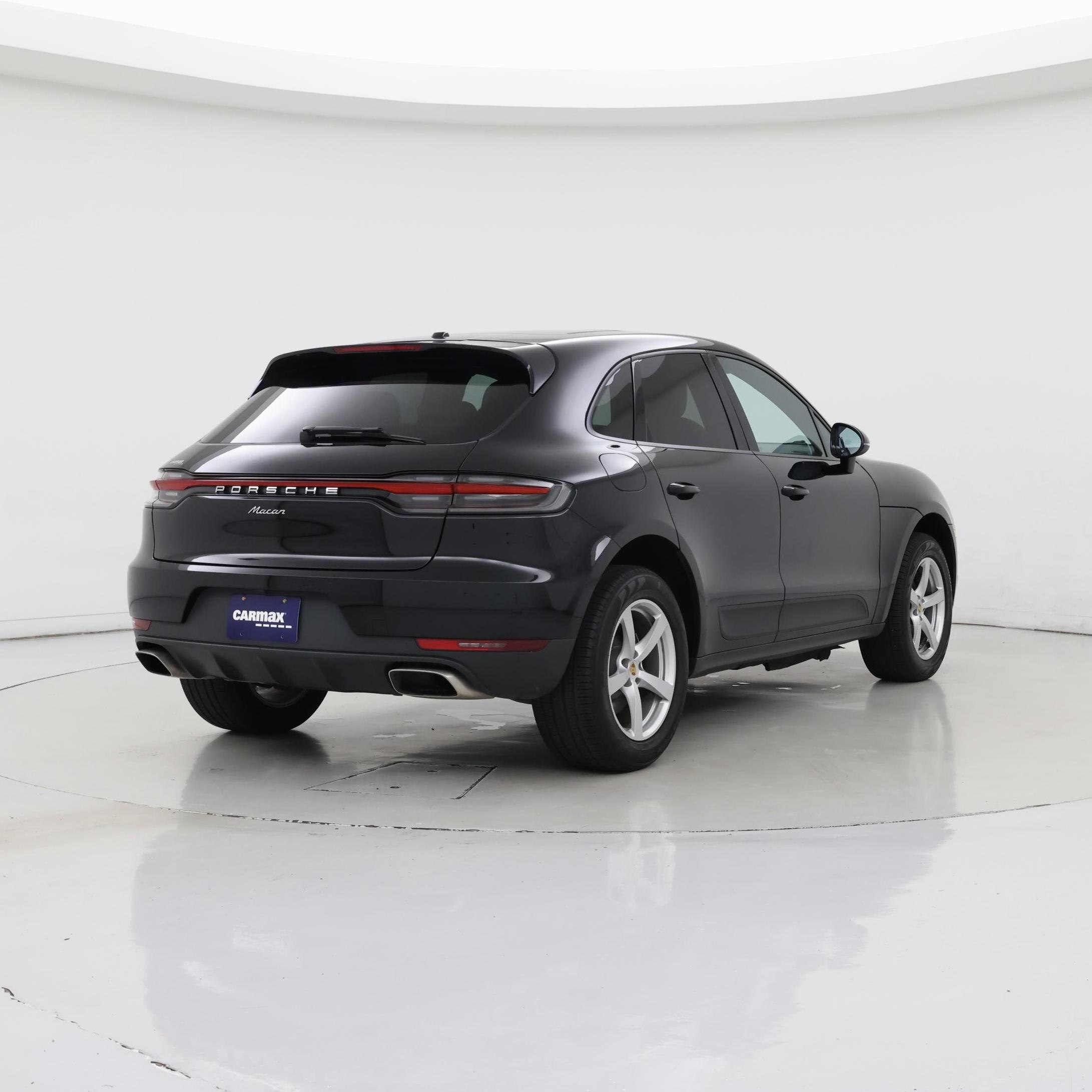Thumbnail: 2020 Porsche Macan - 8