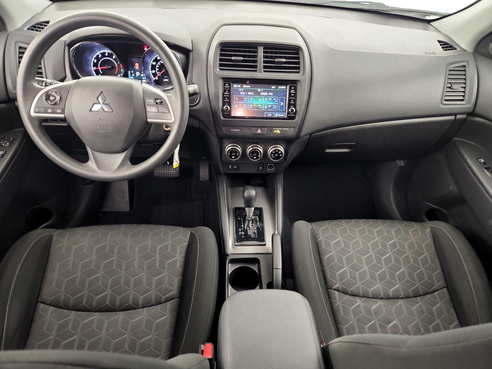 Thumbnail: 2022 Mitsubishi Outlander Sport - 9