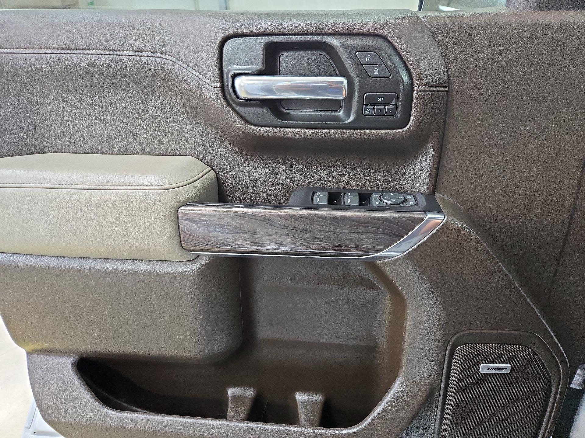 Thumbnail: 2019 Chevrolet Silverado 1500 - 12