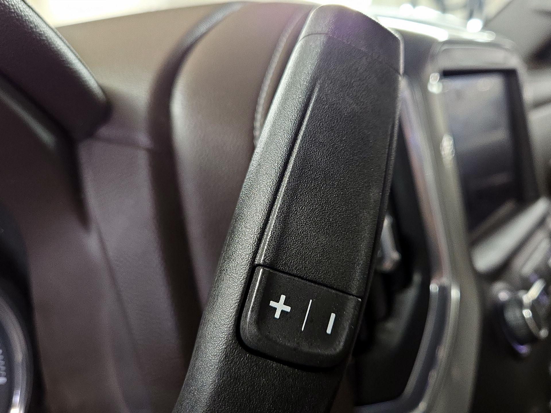 Thumbnail: 2019 Chevrolet Silverado 1500 - 17